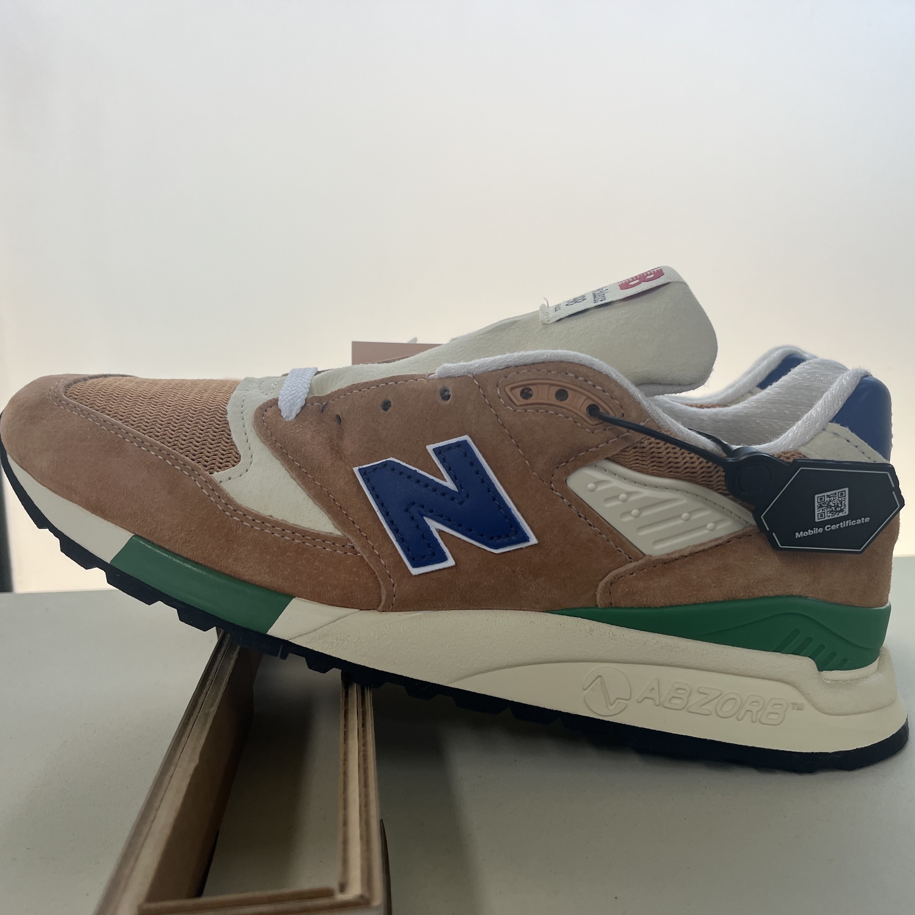 New Balance 998 Made in USA Sepia 착용 스타일 - 1