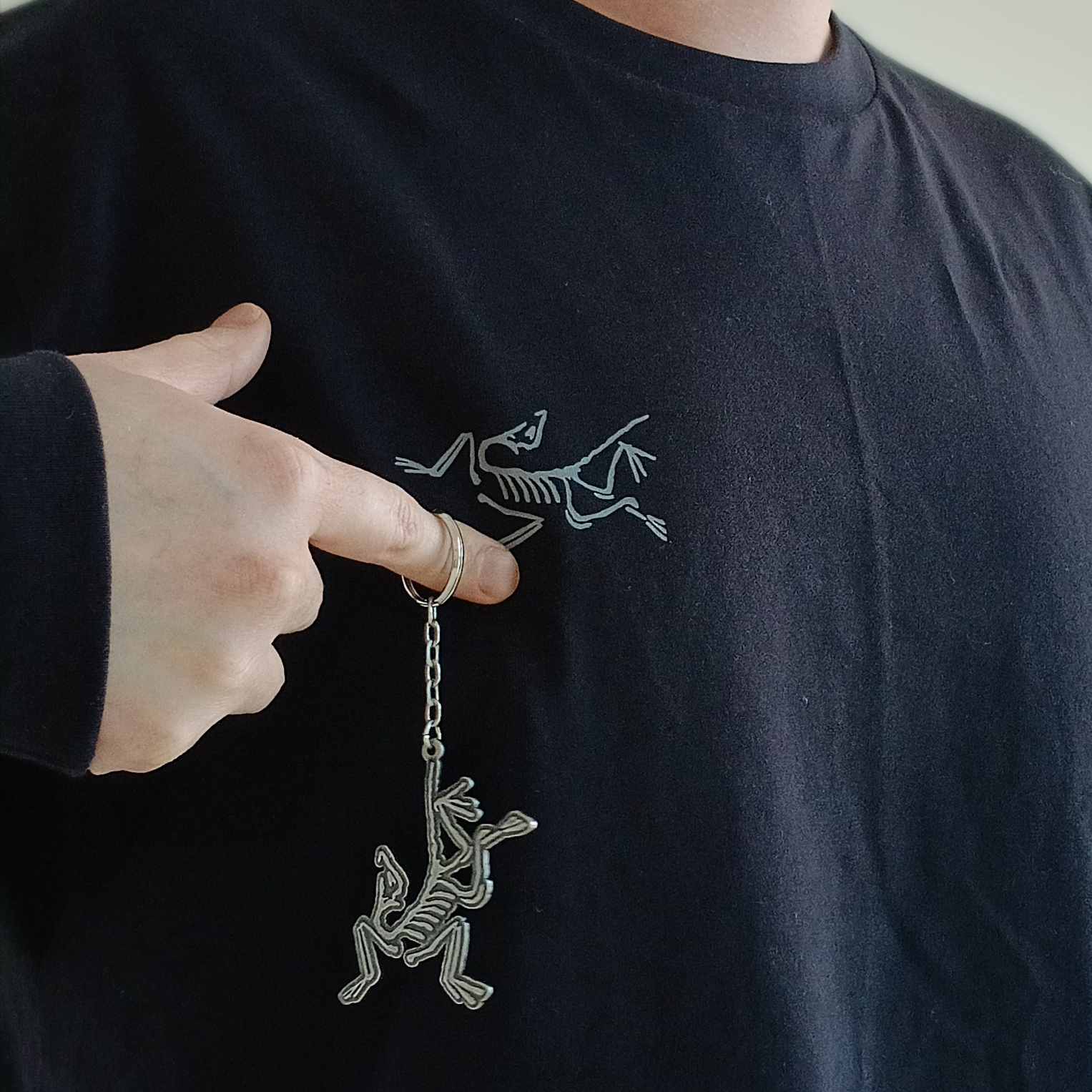 Arc'teryx Kragg SL Cotton LS Shirt Black, Arc'teryx Keyring Metal 착용 스타일 - 2