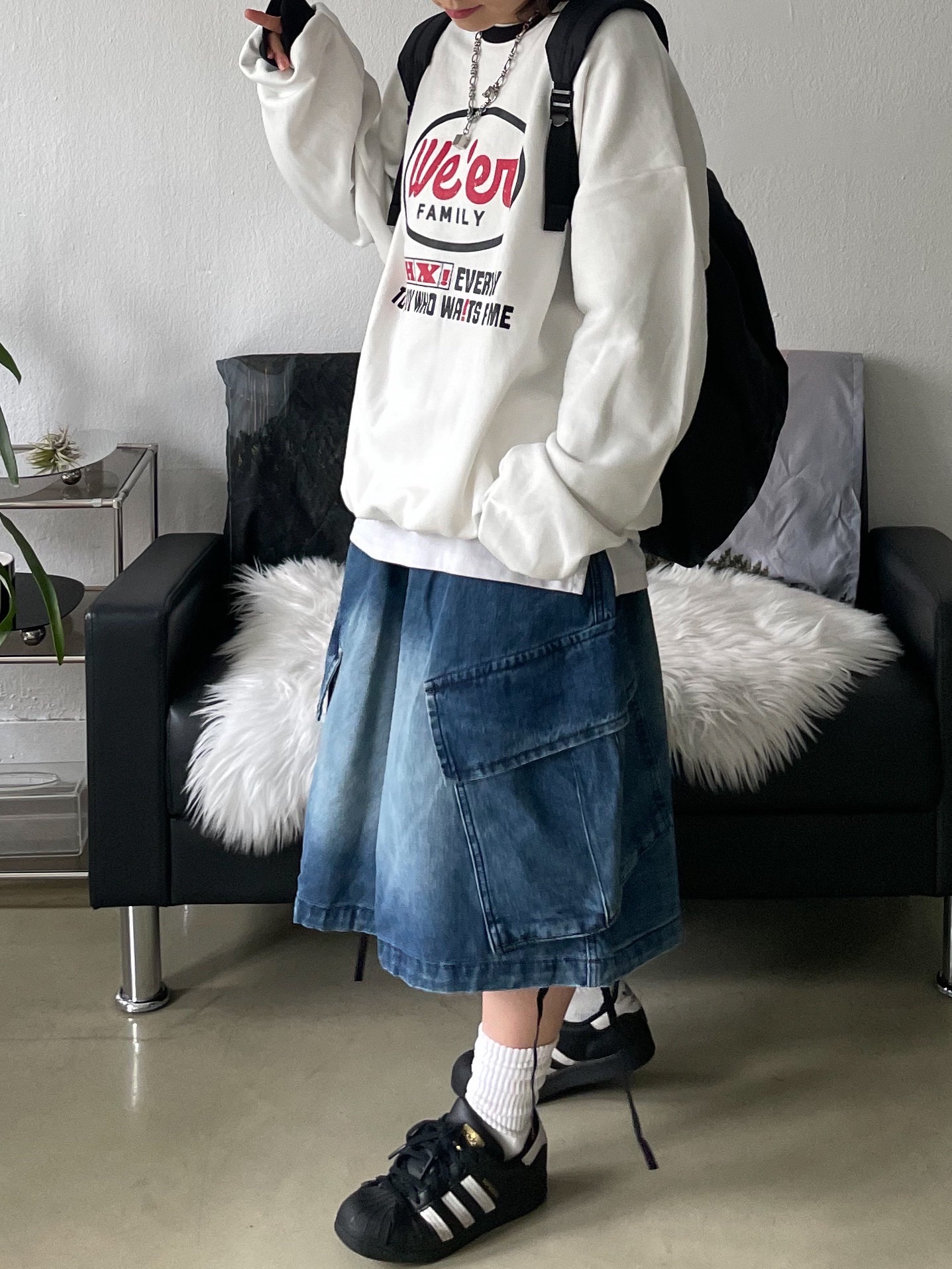CDG 백팩 블랙, 칼하트 WIP 내쉬 캡 블루 착용 스타일 - 4