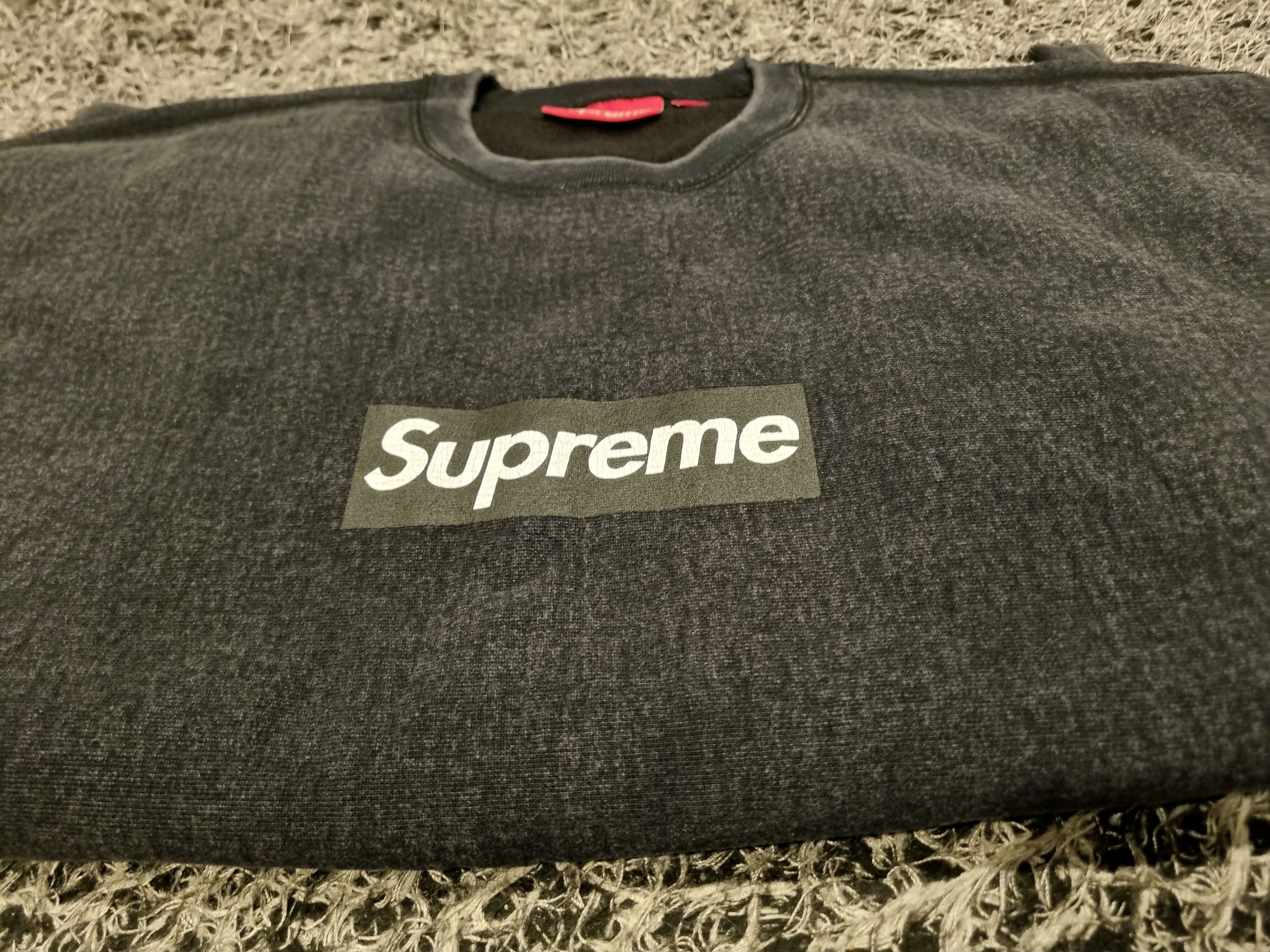 Supreme Washed Box Logo Crewneck Black - 25SS 착용 스타일 - 2