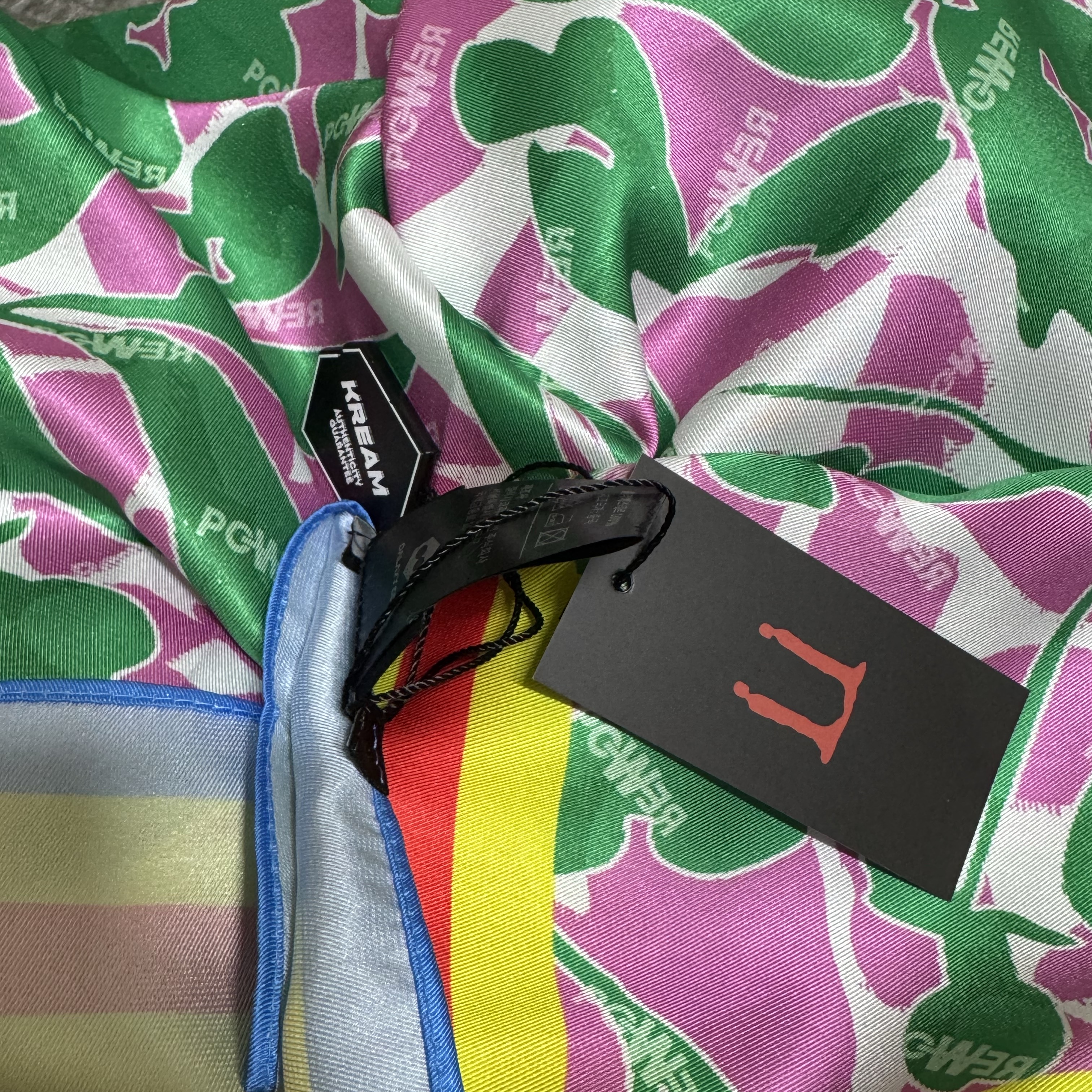 G-DRAGON Power Scarf Multi 착용 스타일