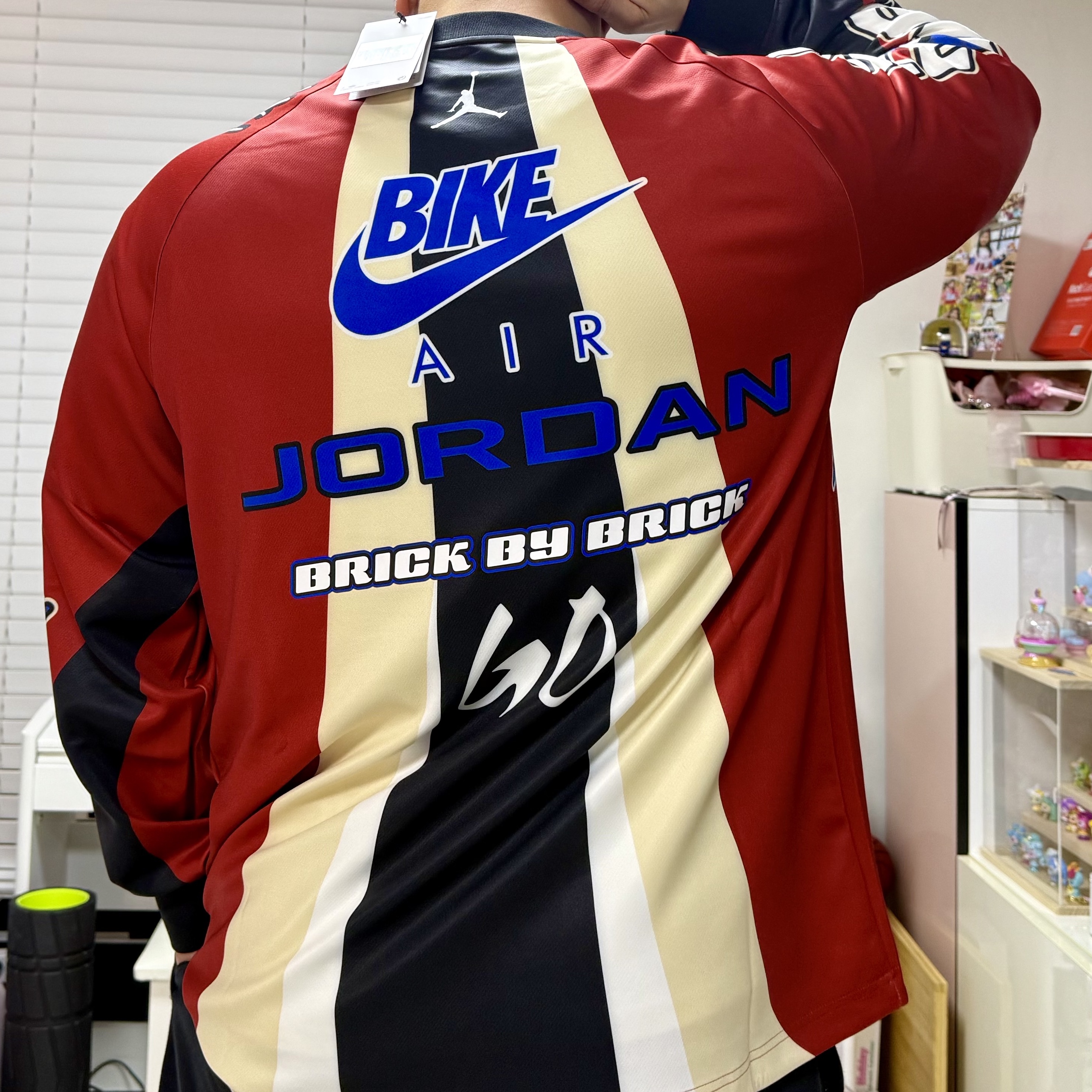 Jordan x Nigel Sylvester Jersey Cinnabar (HQ1729-623) 착용 스타일 - 2