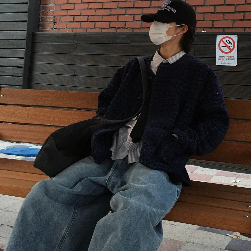 Hono Report Collarless  Cardigan Navy Tweed 착용 스타일