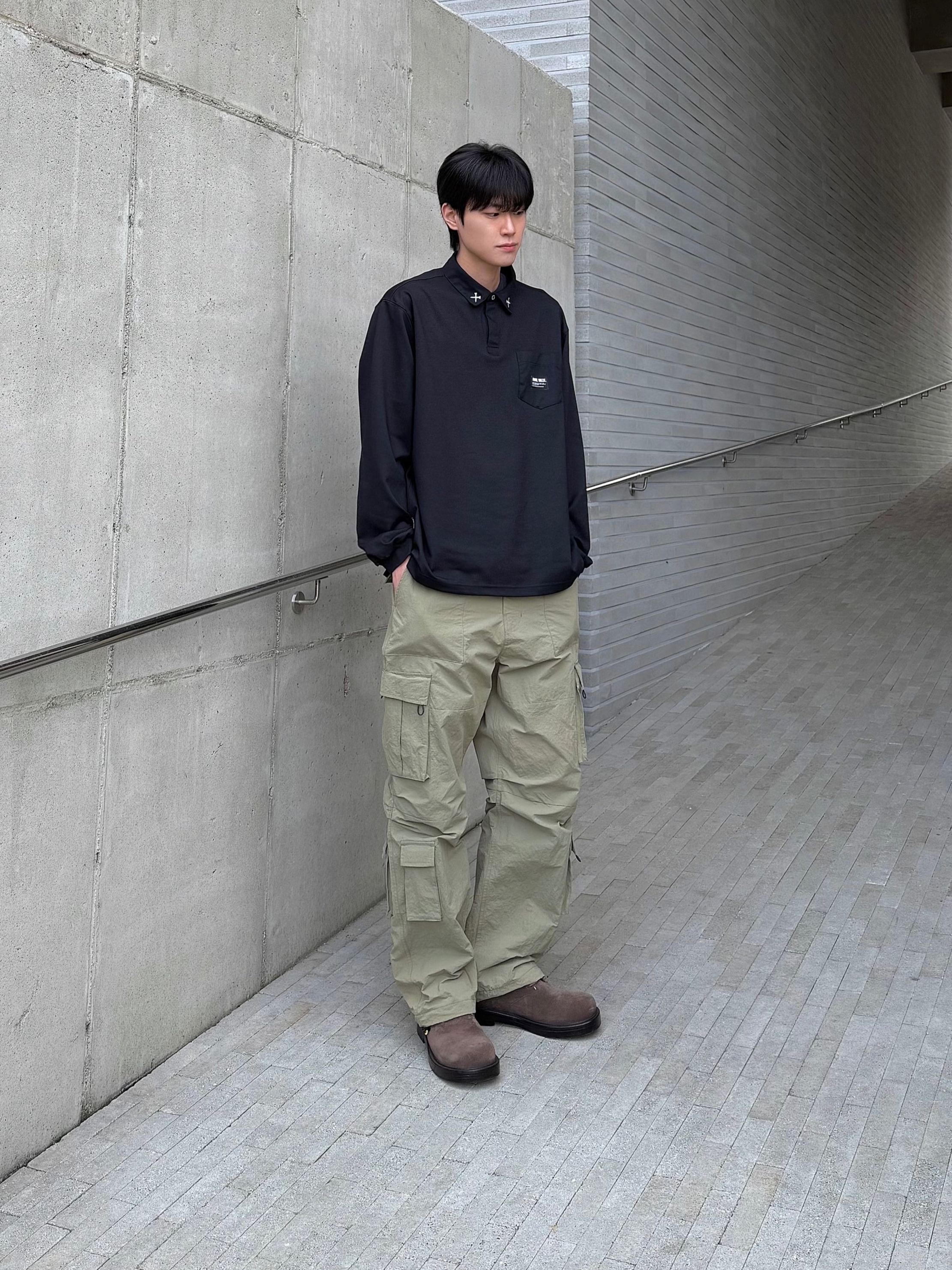 Dr. Martens 1461 Crazy Horse Dark Brown, Dr. Martens 1461 Smooth Black 착용 스타일 - 2