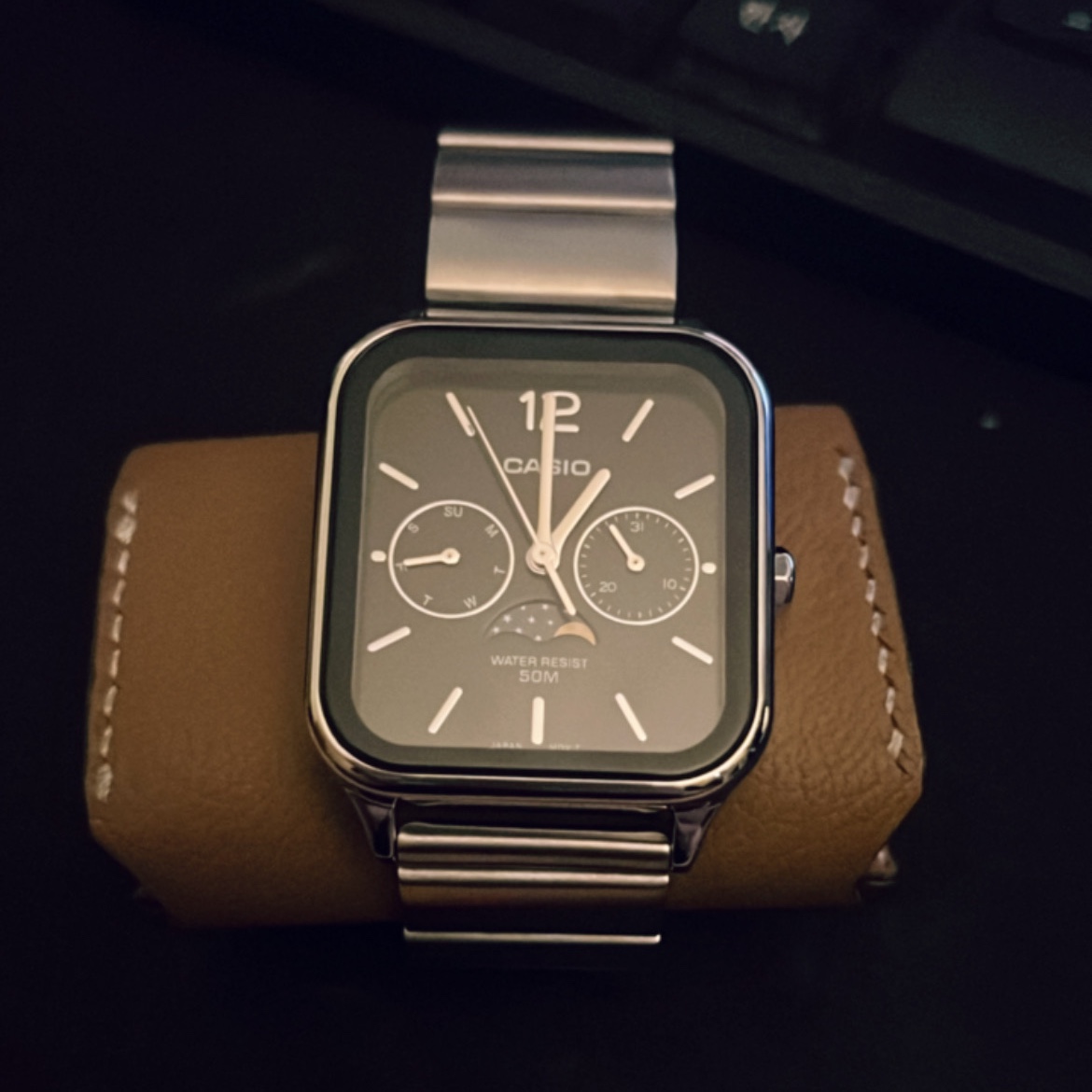 Casio MTP-M305D-1AV 착용 스타일