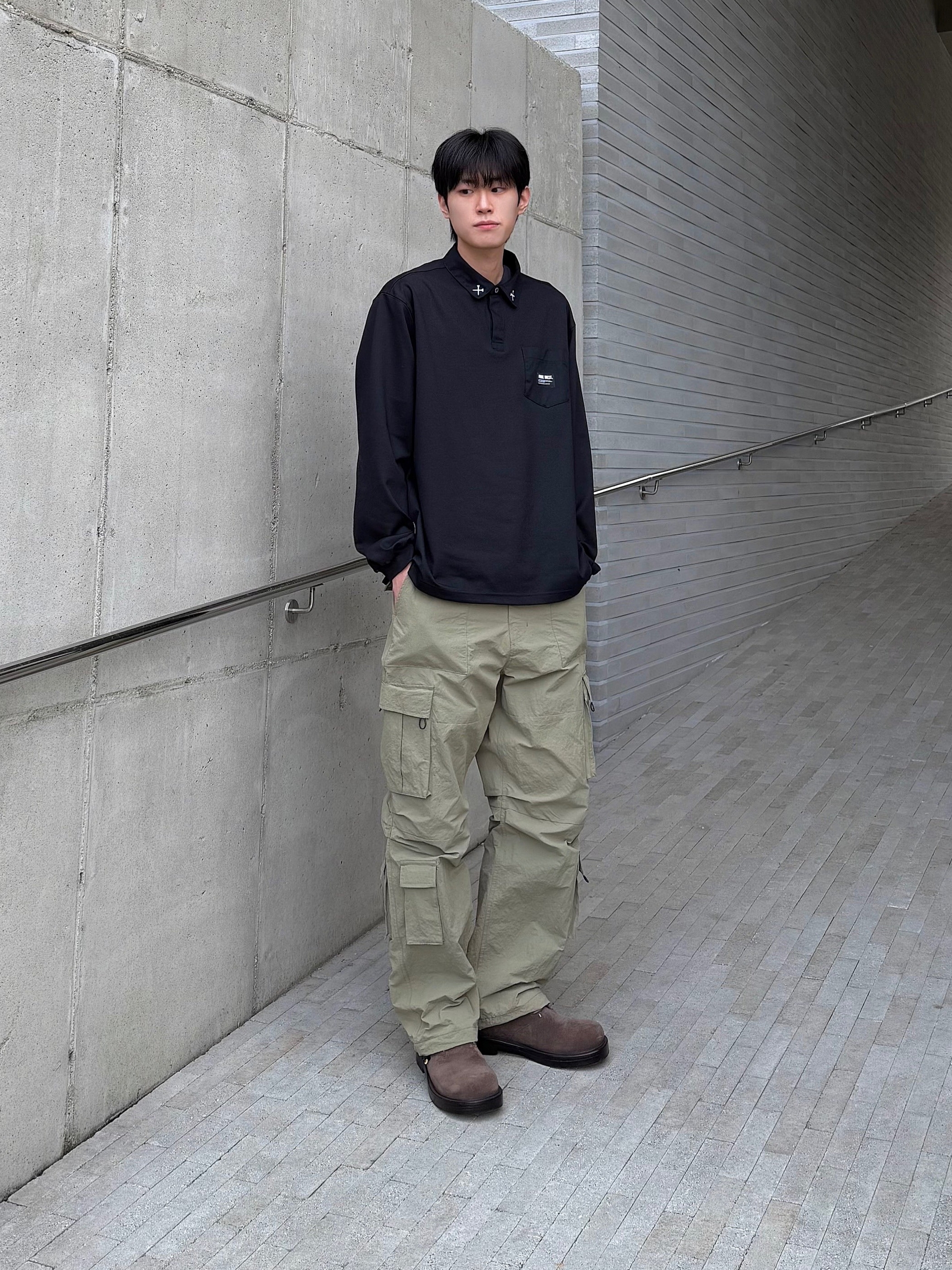 Dr. Martens 1461 Crazy Horse Dark Brown, Dr. Martens 1461 Smooth Black 착용 스타일 - 1
