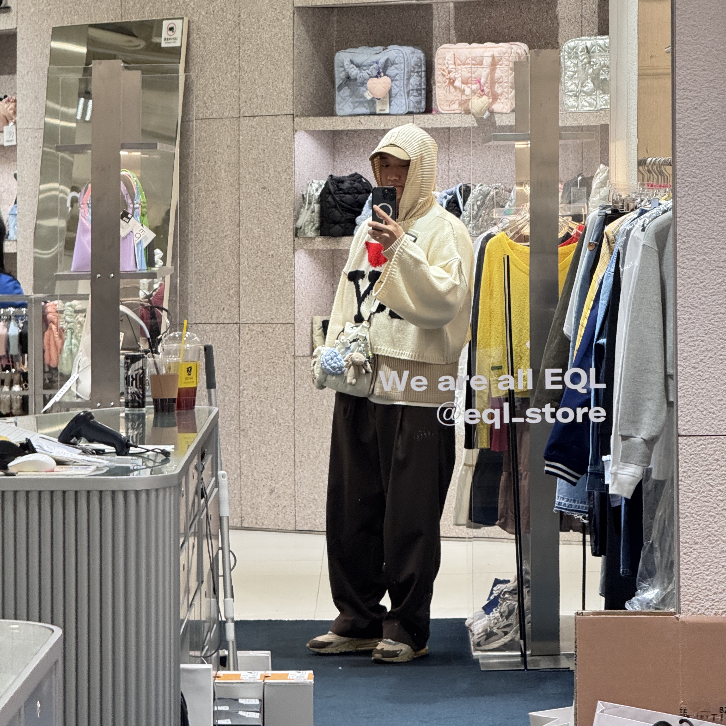 Stussy Faded Graphic Fleece Pants Washed Black, Our Legacy Work Shop Hood Yin Yang Black 착용 스타일 - 2
