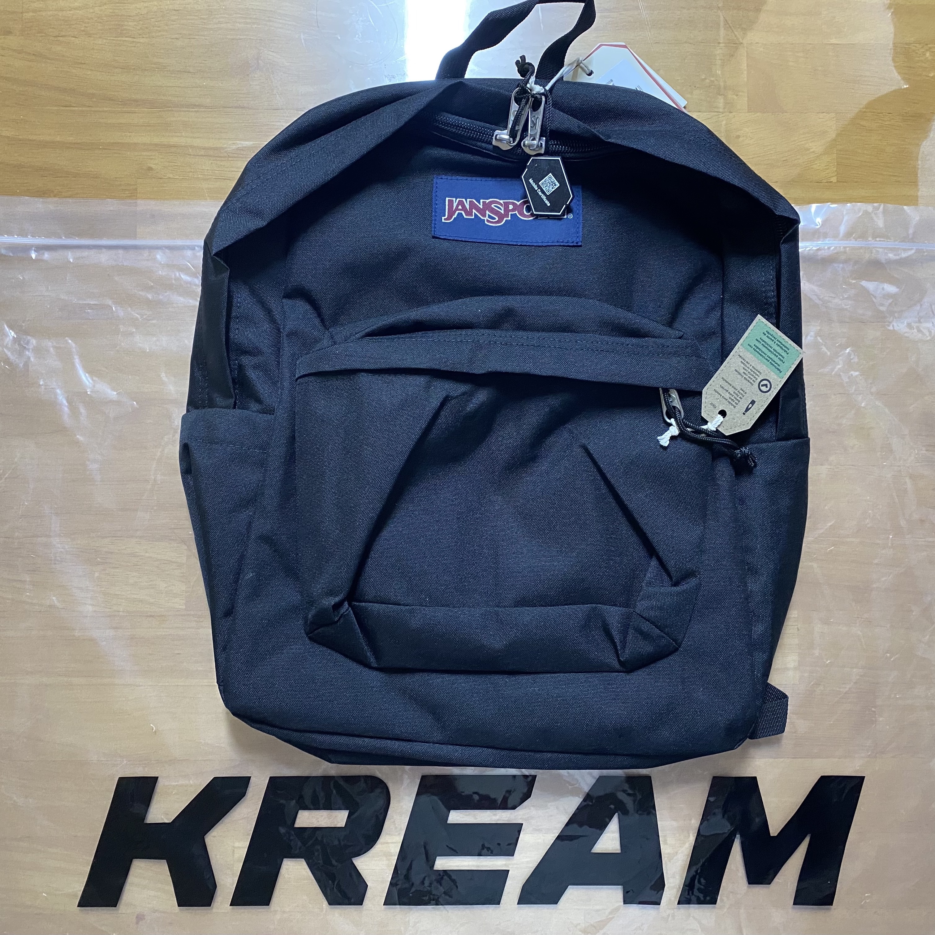 Jansport Superbreak Backpack Black 착용 스타일