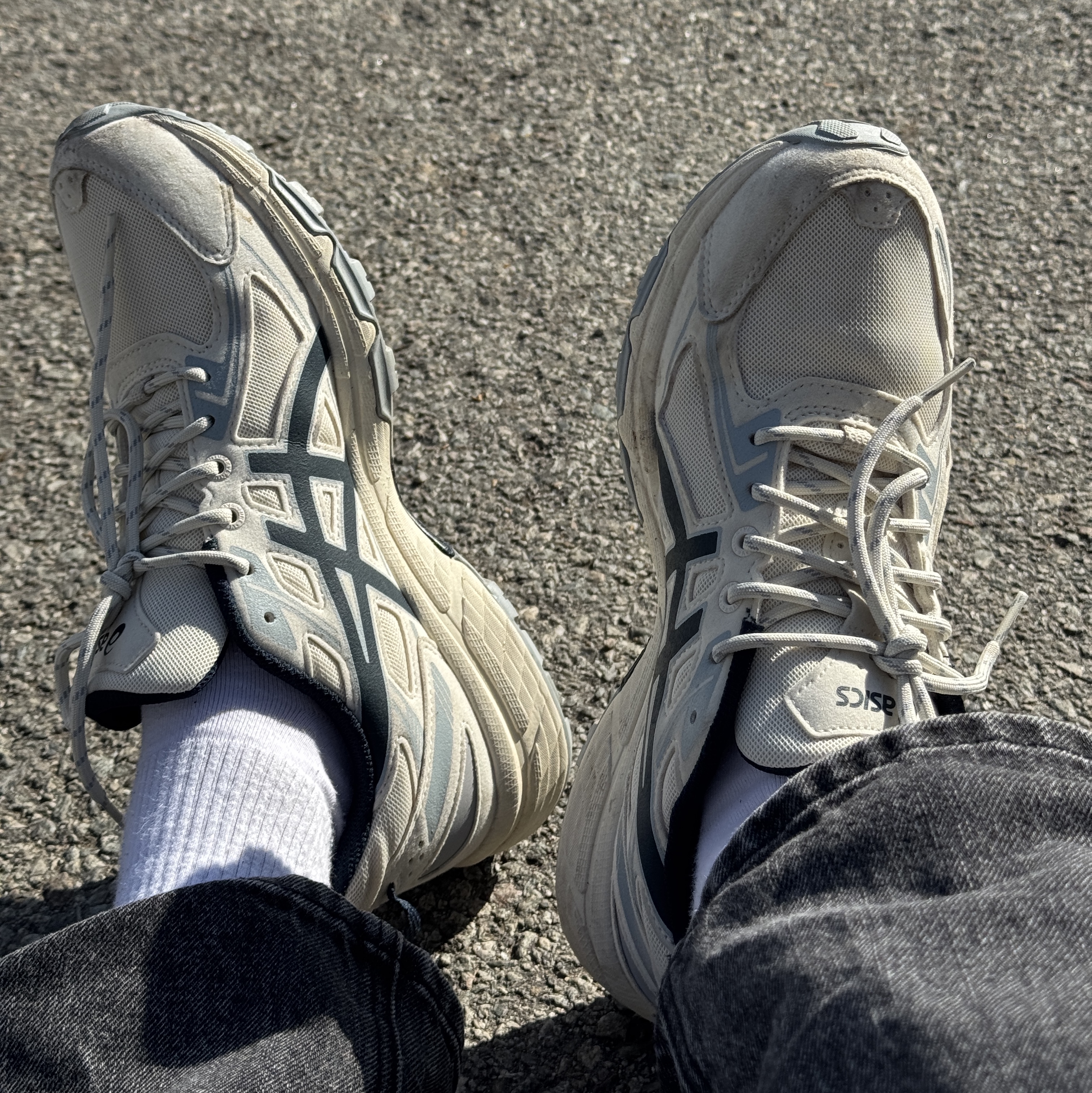 Asics Gel-Venture 6 SPS Birch French Blue 착용 스타일