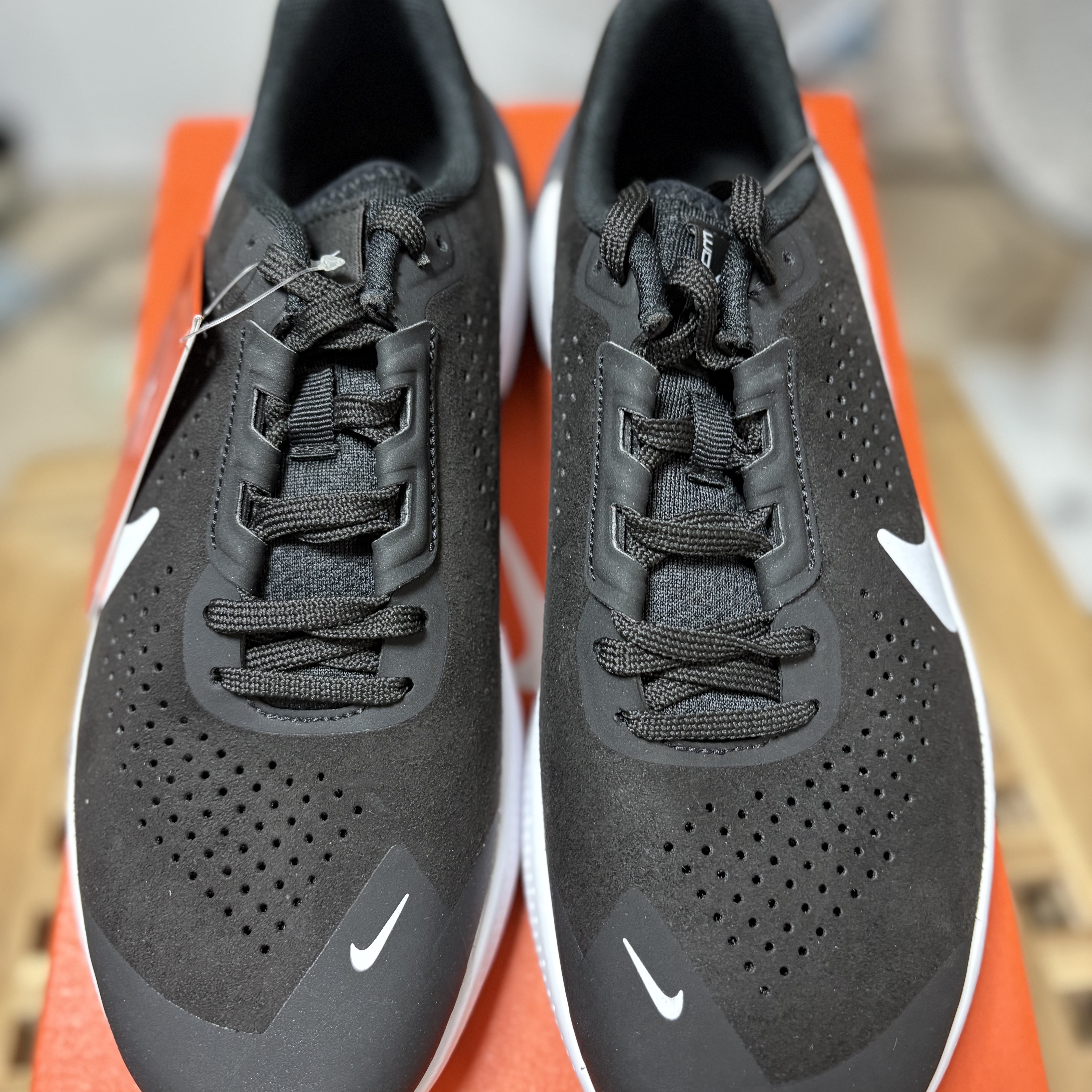 Nike Air Zoom TR 1 Black White 착용 스타일 - 4
