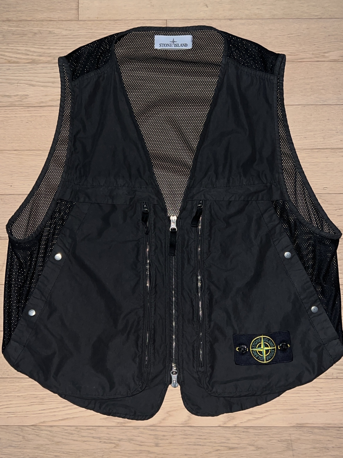 Stone Island G03M3 David Light-TC Zip Vest with Anti Drop Black - 24FW 착용 스타일 - 2