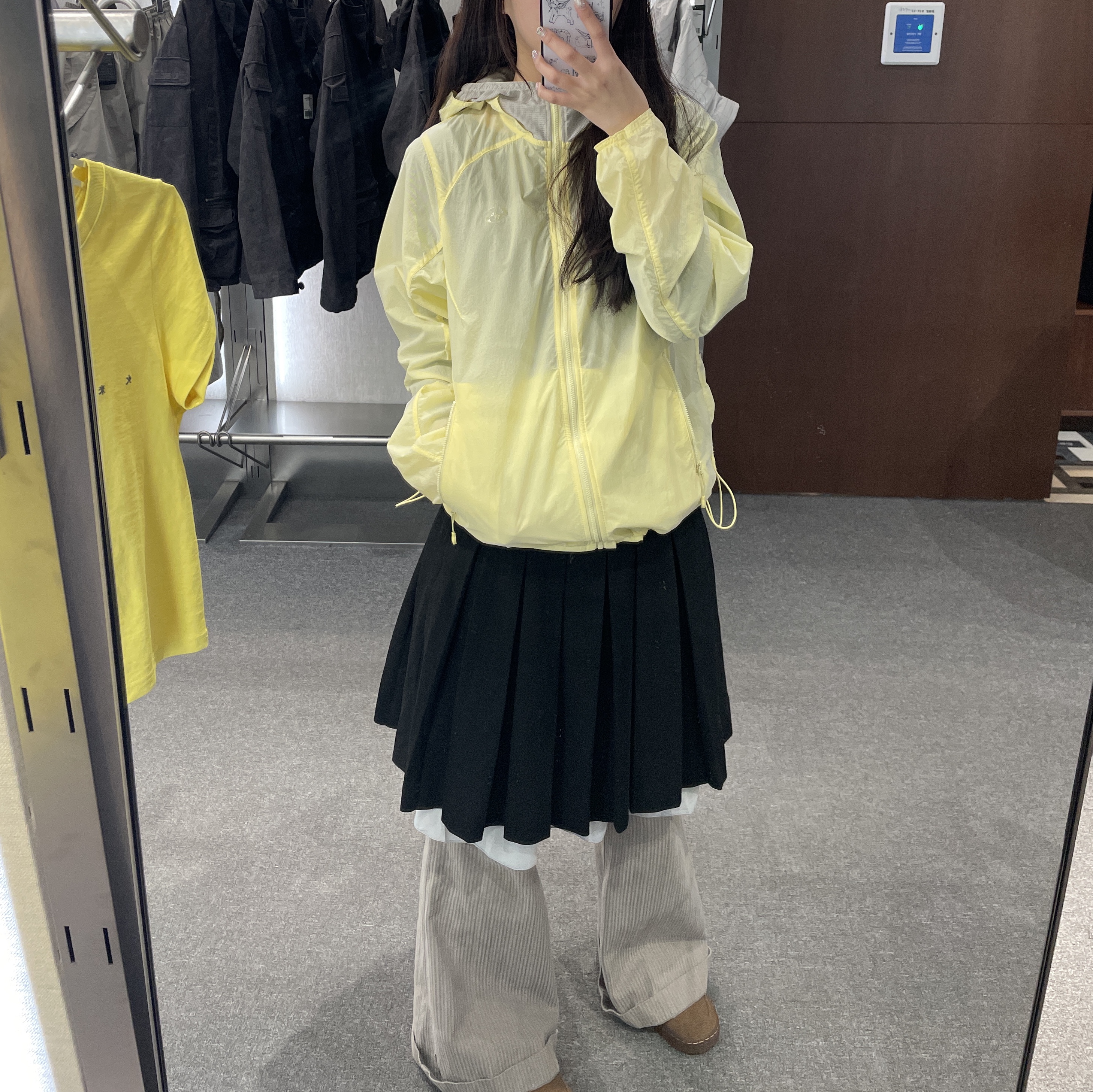 Sansan Gear Streamline Hood Jacket Lemon 착용 스타일 - 2