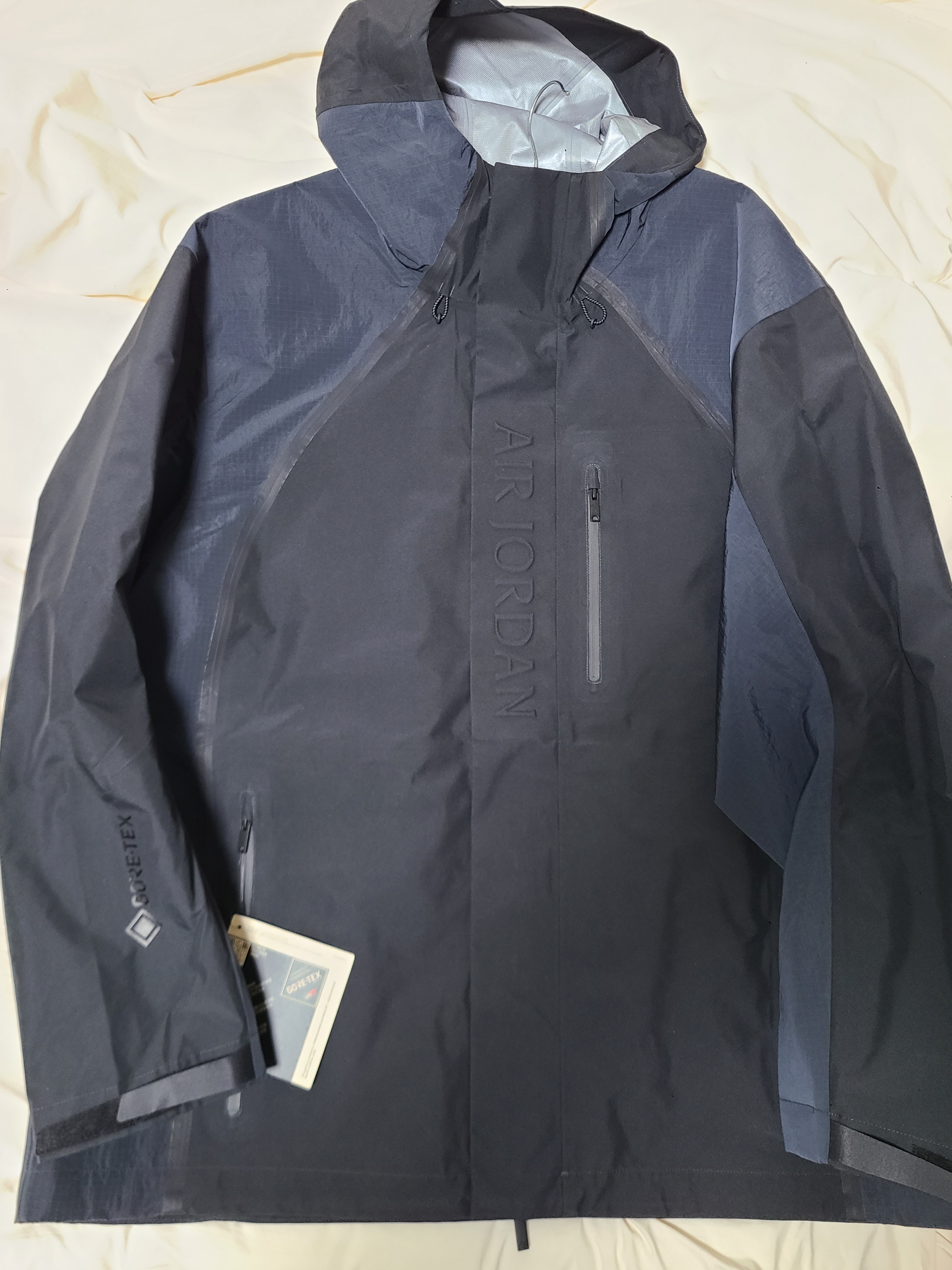 Jordan Gore-Tex Jacket Off Noir - Asia 착용 스타일 - 1