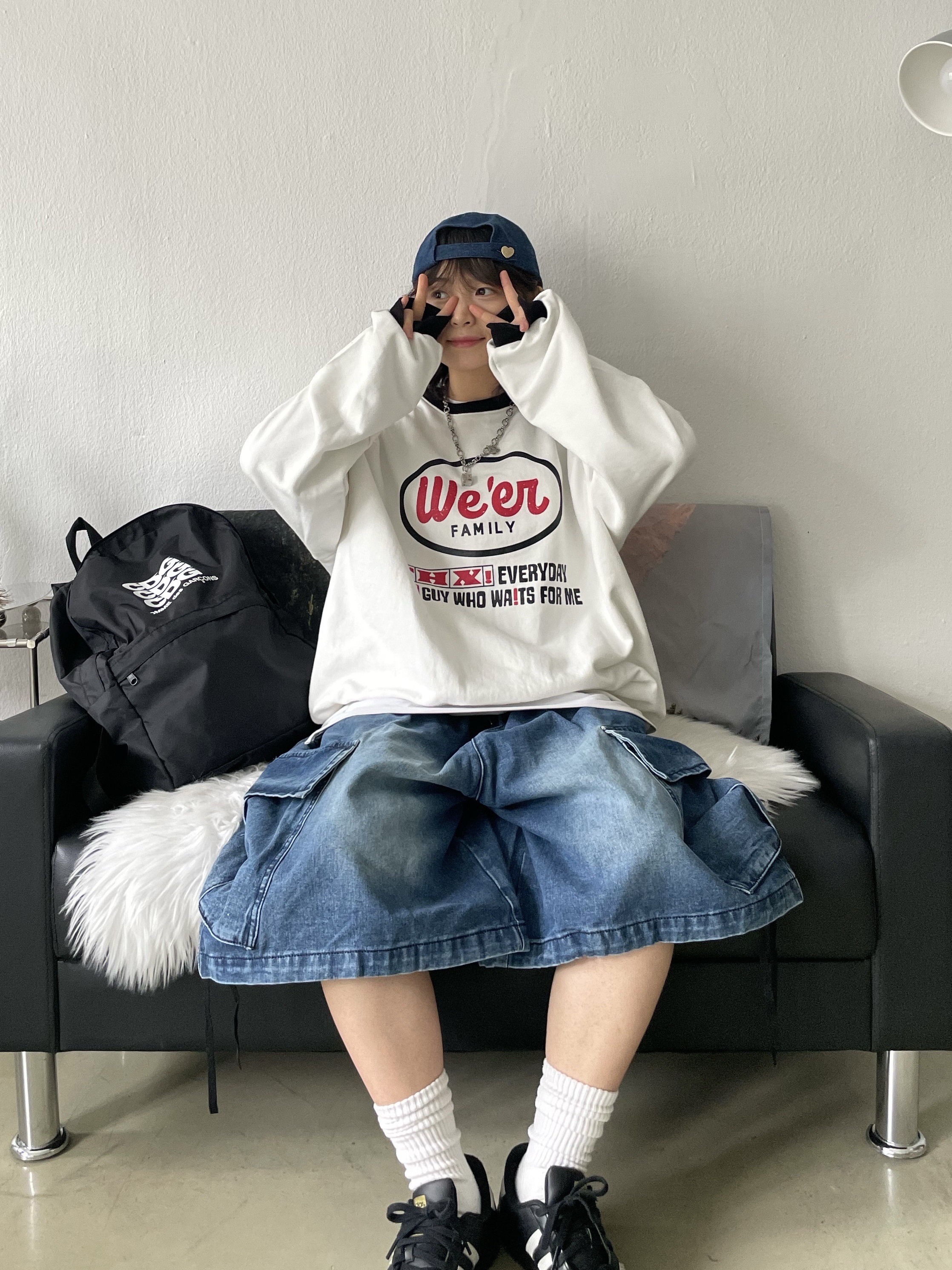 CDG 백팩 블랙, 칼하트 WIP 내쉬 캡 블루 착용 스타일 - 2