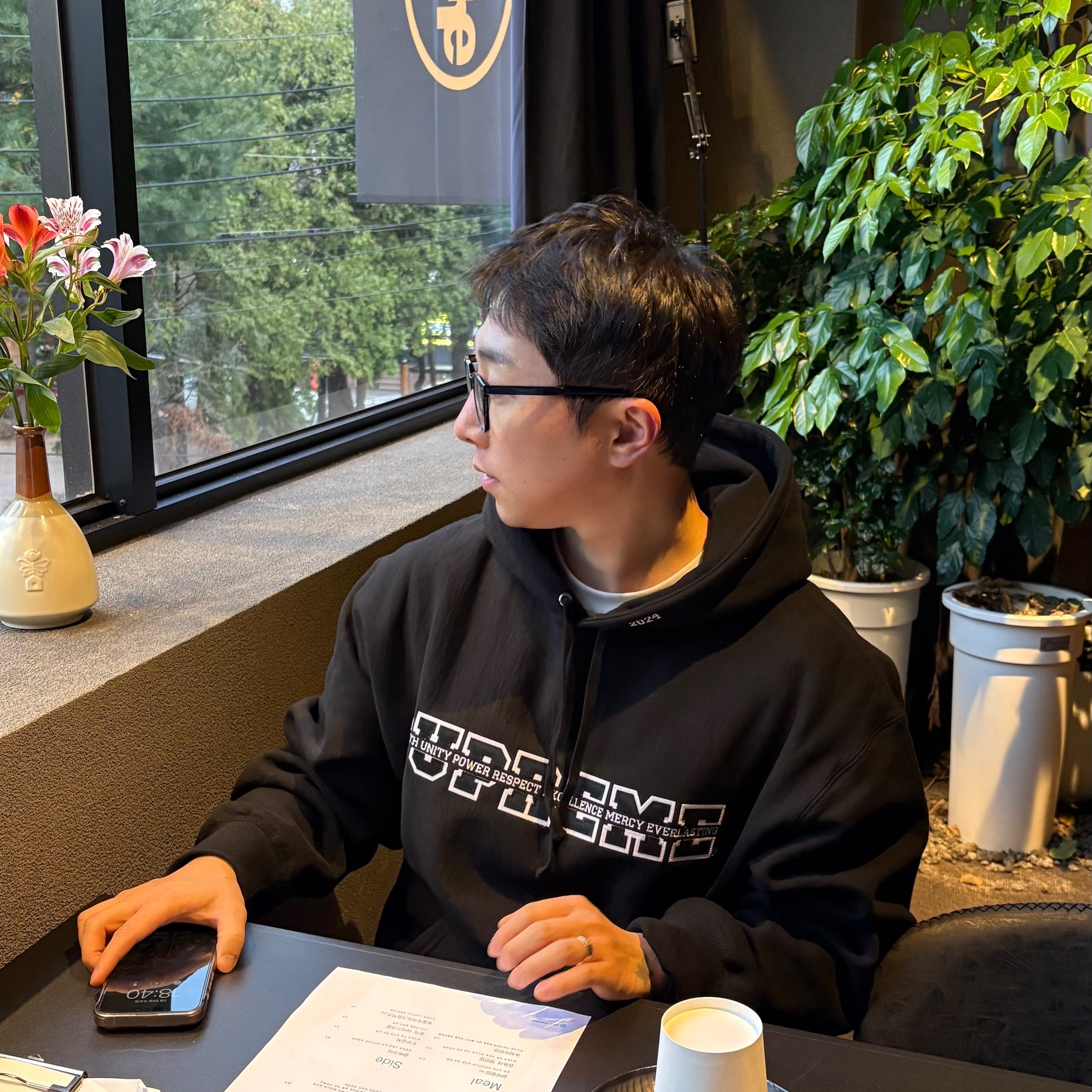 Supreme Collegiate Acronym Hooded Sweatshirt Black - 24FW 착용 스타일
