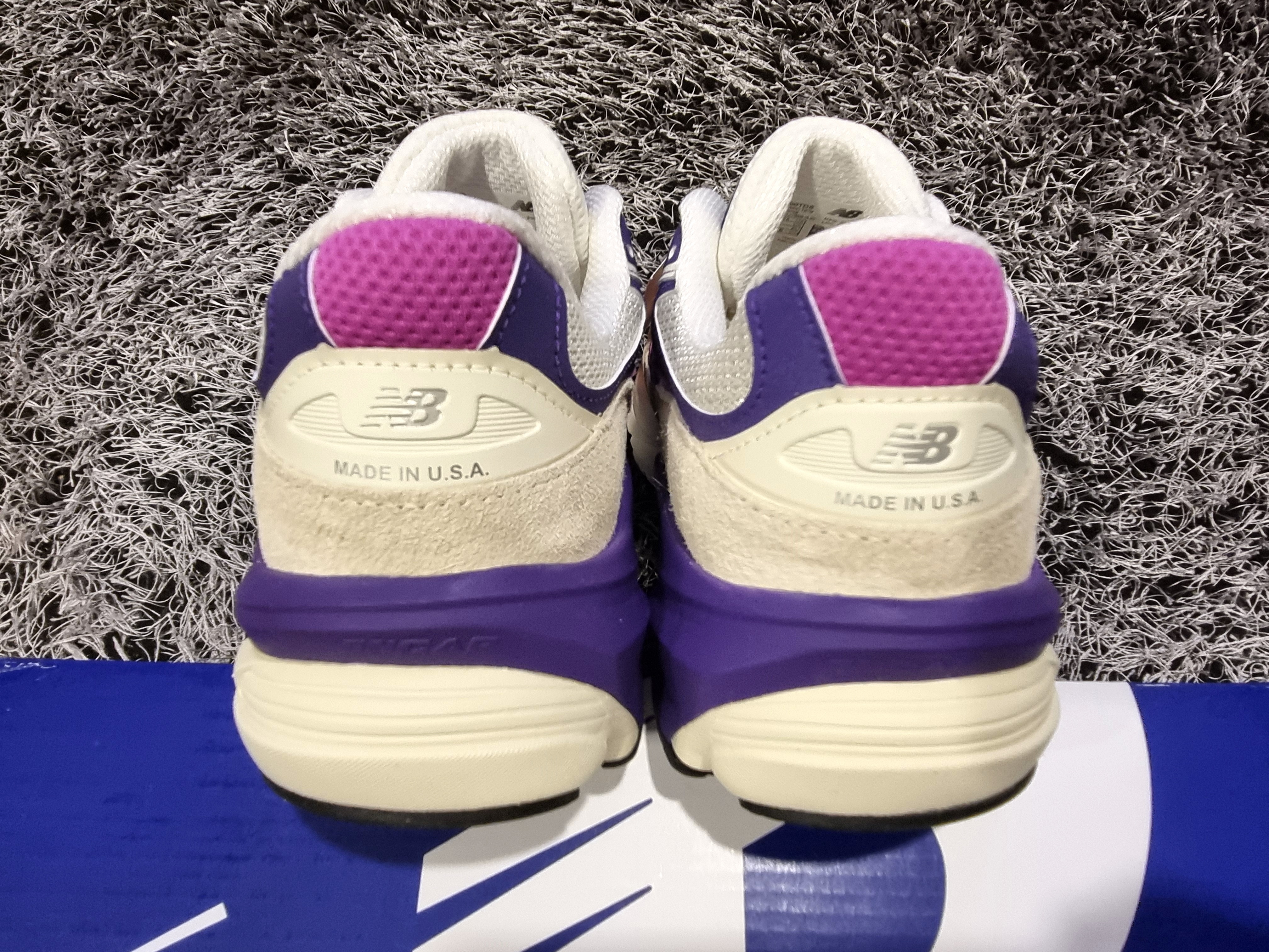 New Balance 990v6 Made in USA Limestone Magenta 착용 스타일 - 5