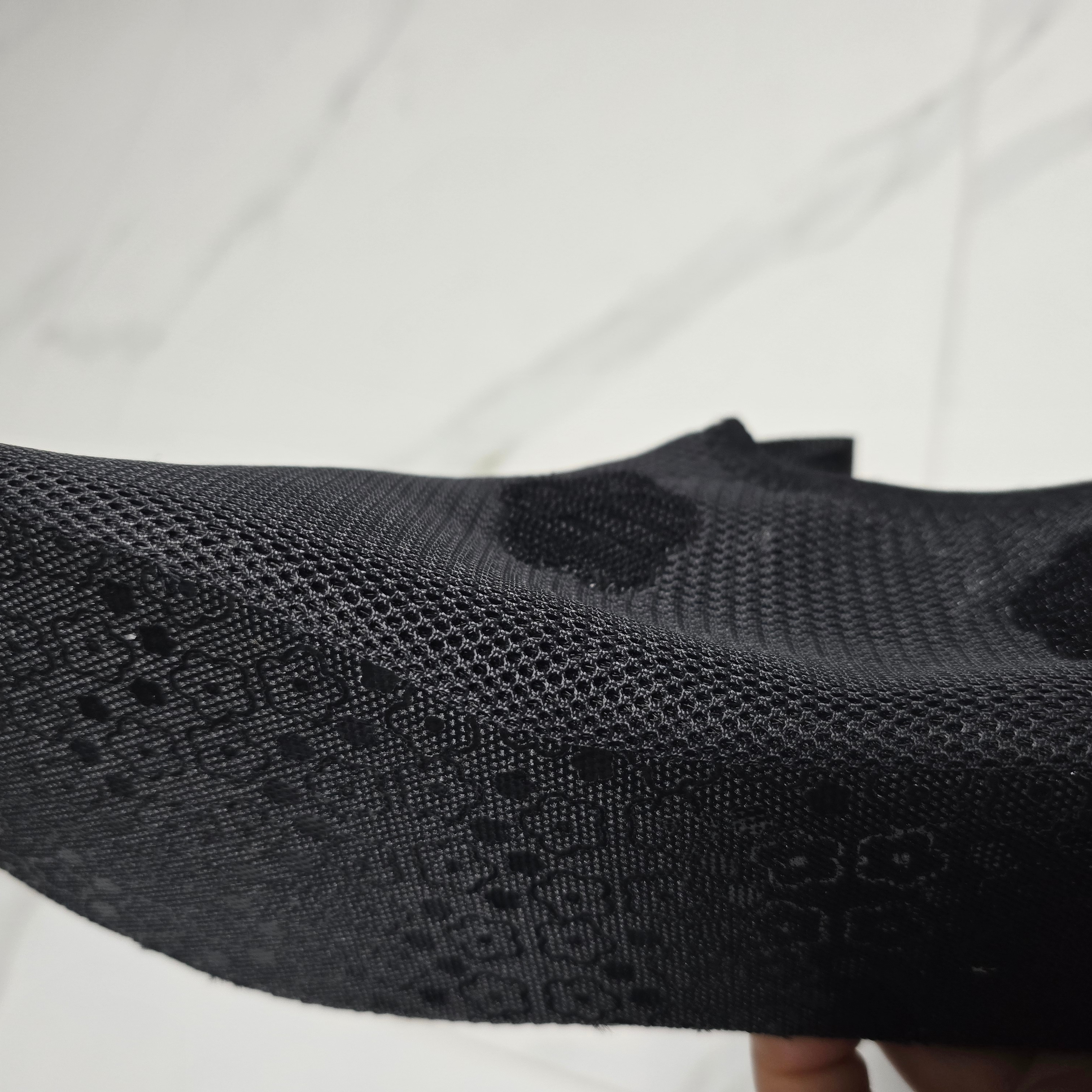 The North Face x Cecilie Bahnsen Glenclyffe Gaiter TNF Black 착용 스타일 - 3