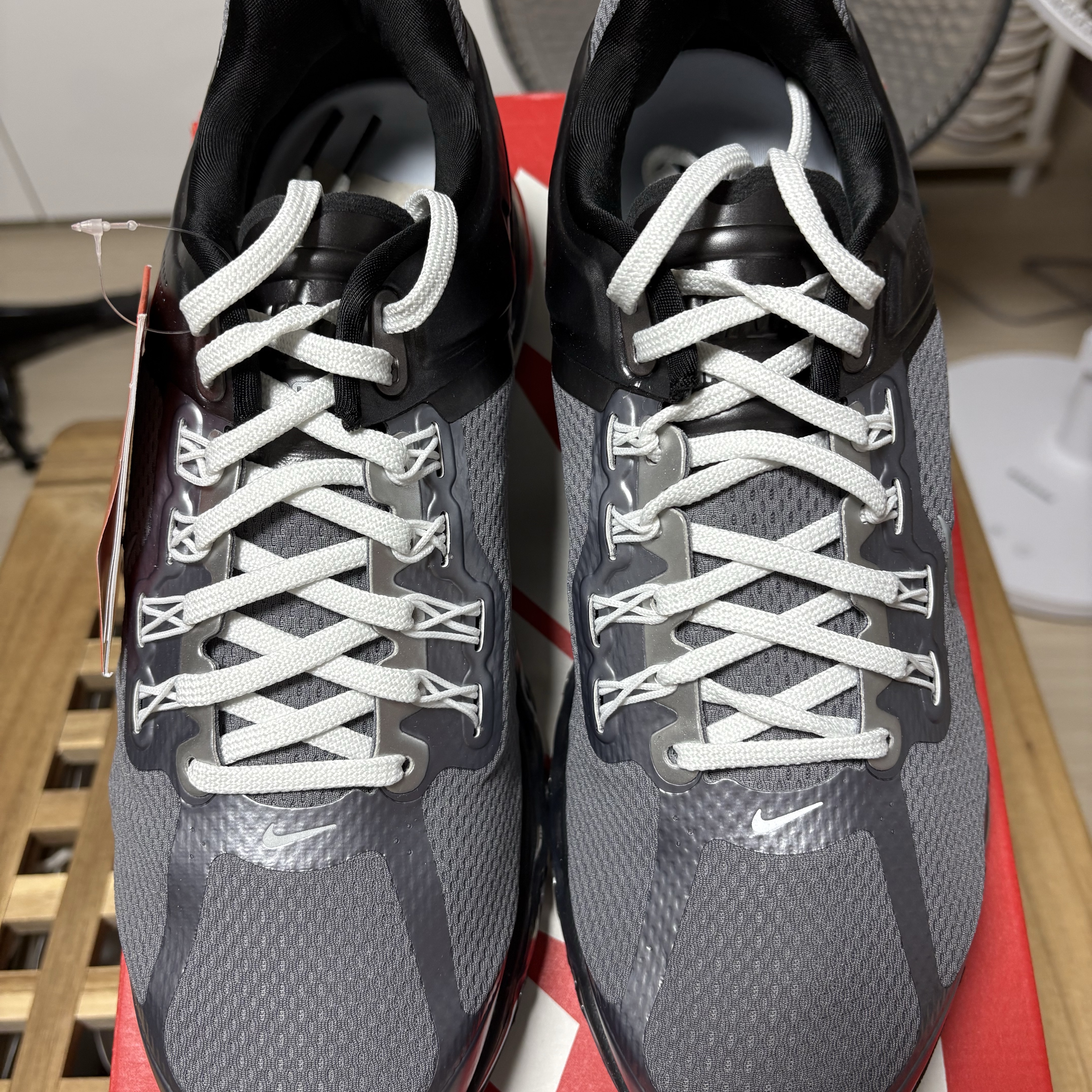 Nike Air Max 2013 Metallic Cool Grey 착용 스타일 - 4