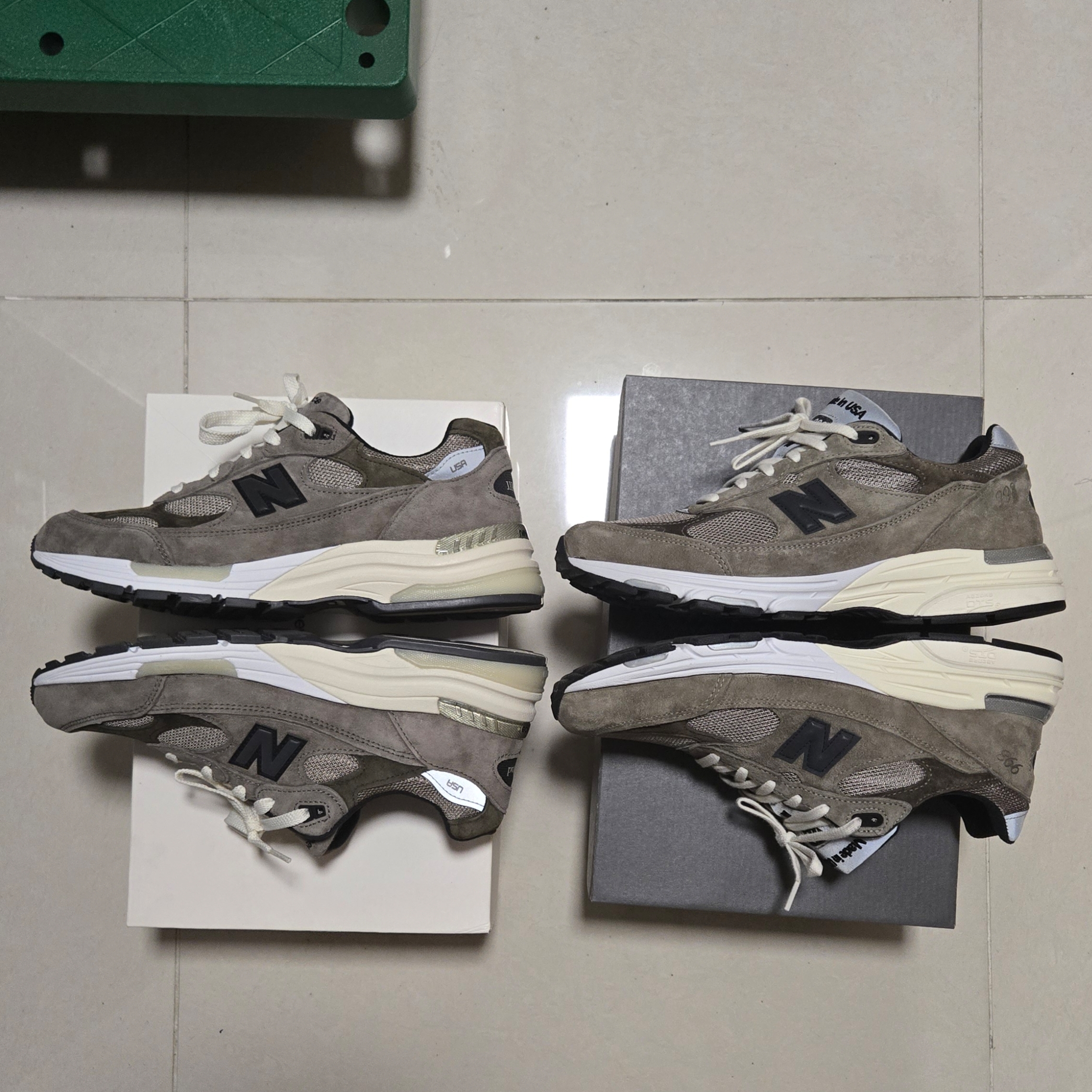 New Balance x JJJJound 992 Made in USA Grey, New Balance x JJJJound 993 Made in USA Mushroom White 착용 스타일