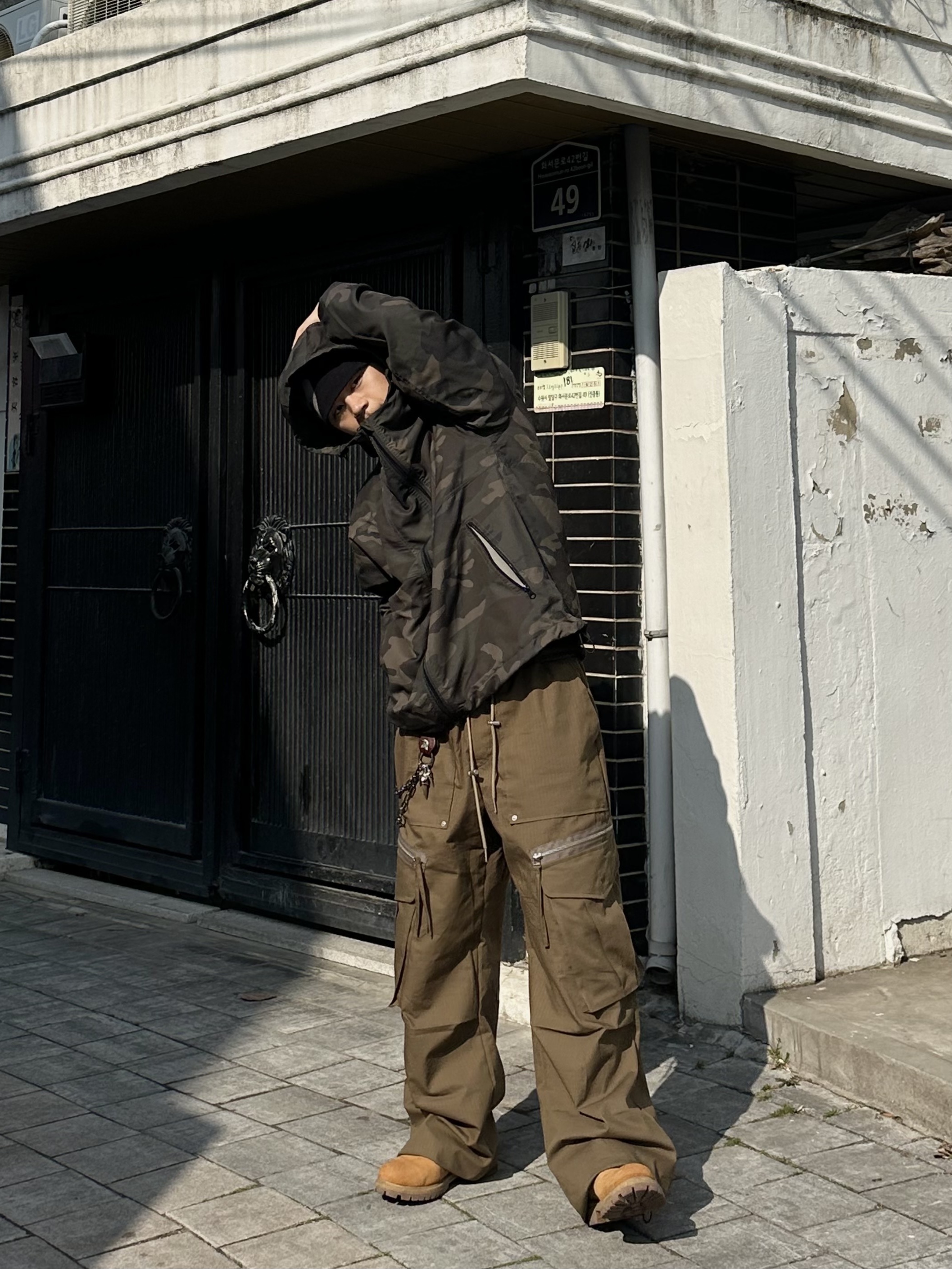 산산기어 로고 비니 블랙 - 22FW, 산산기어 로고 비니 블랙 착용 스타일 - 3
