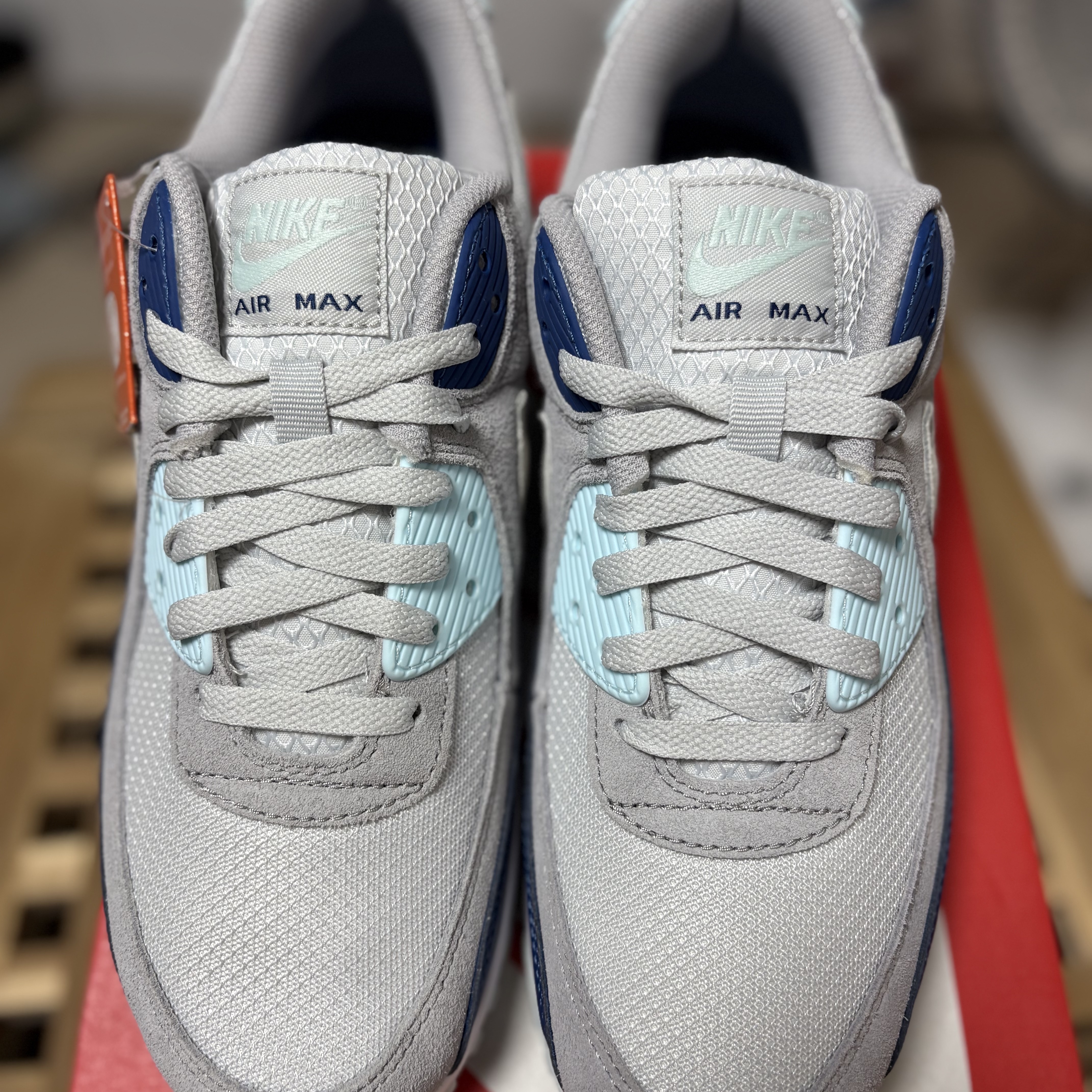 Nike Air Max 90 Pure Platinum Glacier Blue 착용 스타일 - 4