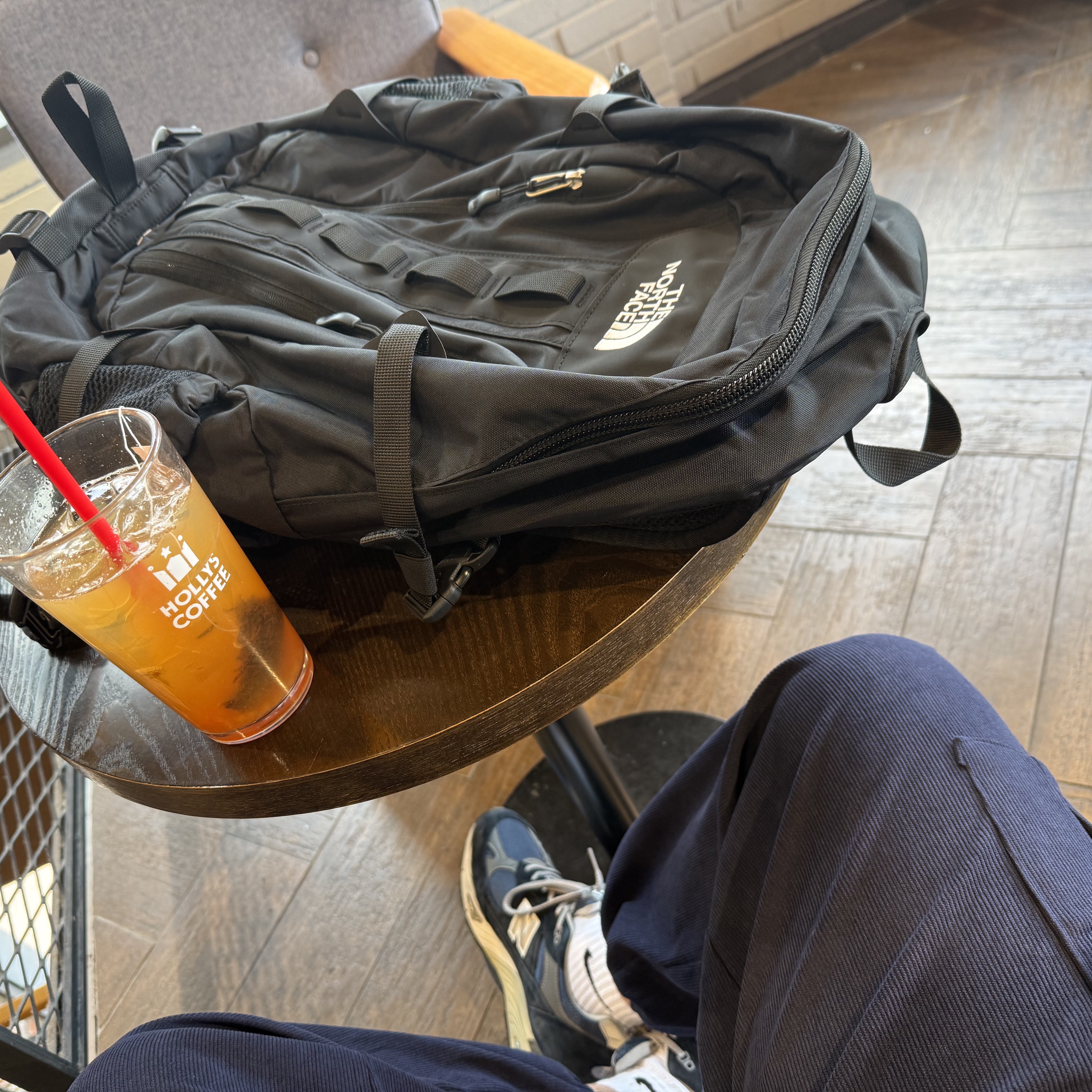 The North Face Big Shot Black 착용 스타일