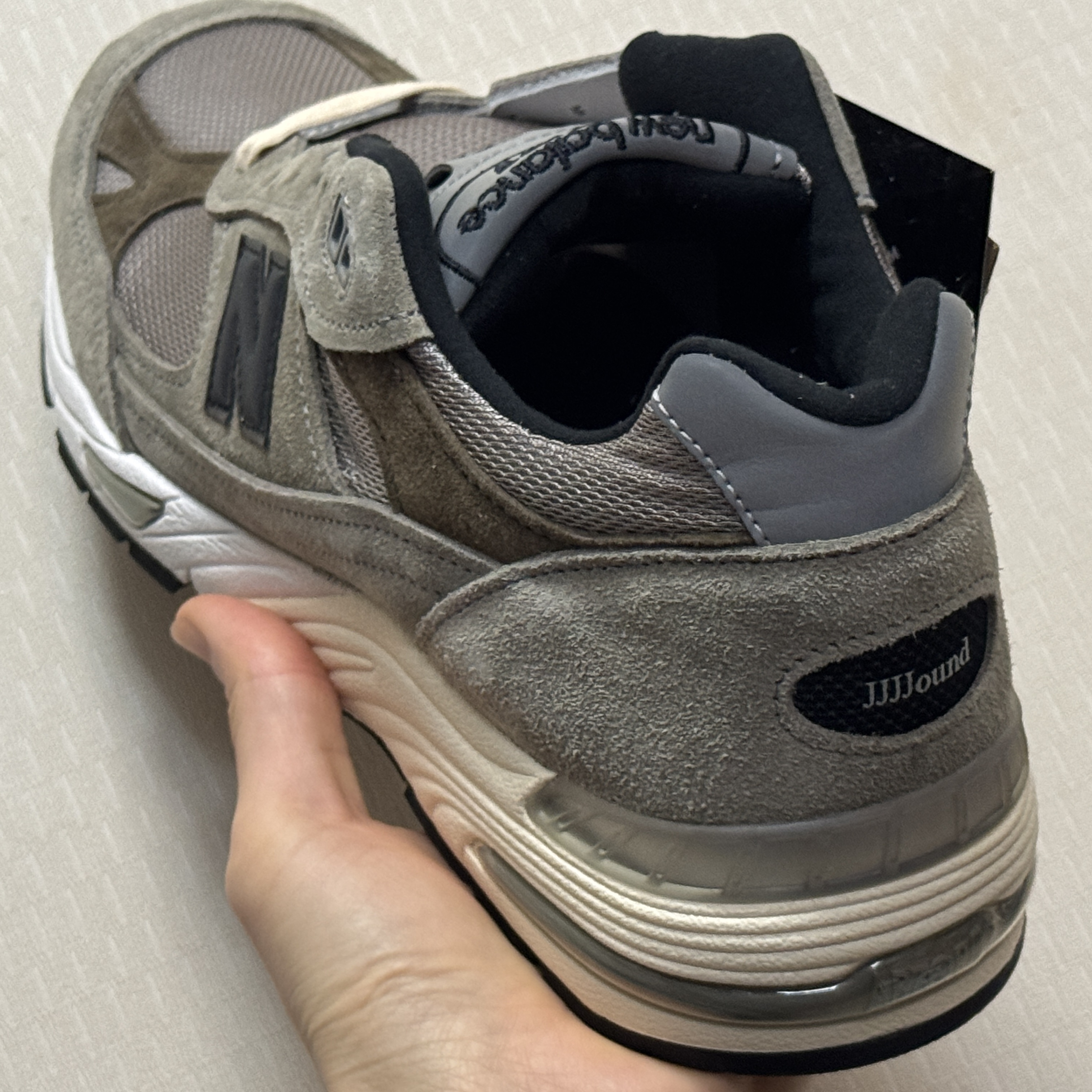 New Balance x JJJJound 991 Made in UK Grey 착용 스타일
