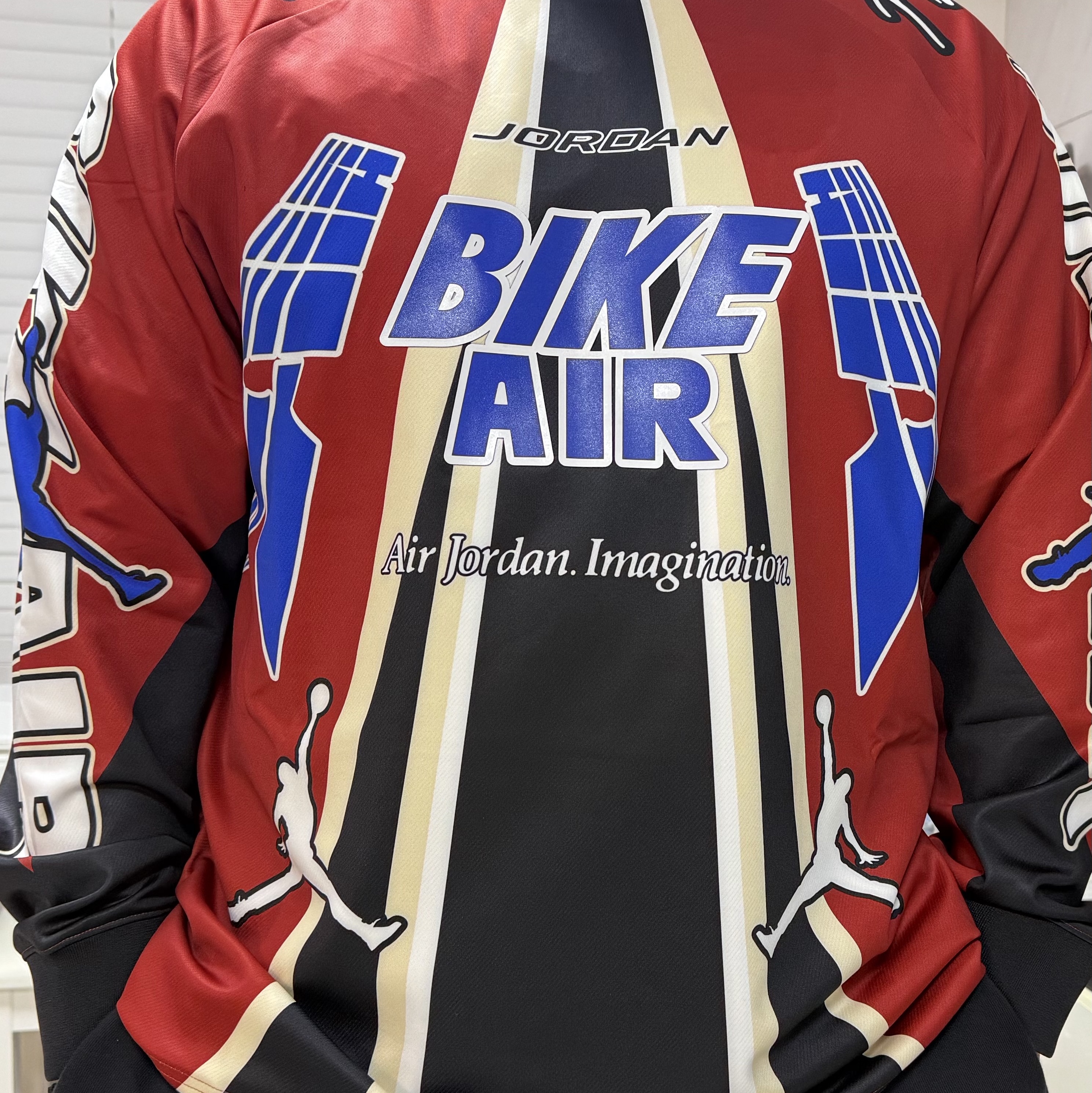 Jordan x Nigel Sylvester Jersey Cinnabar (HQ1729-623) 착용 스타일 - 1