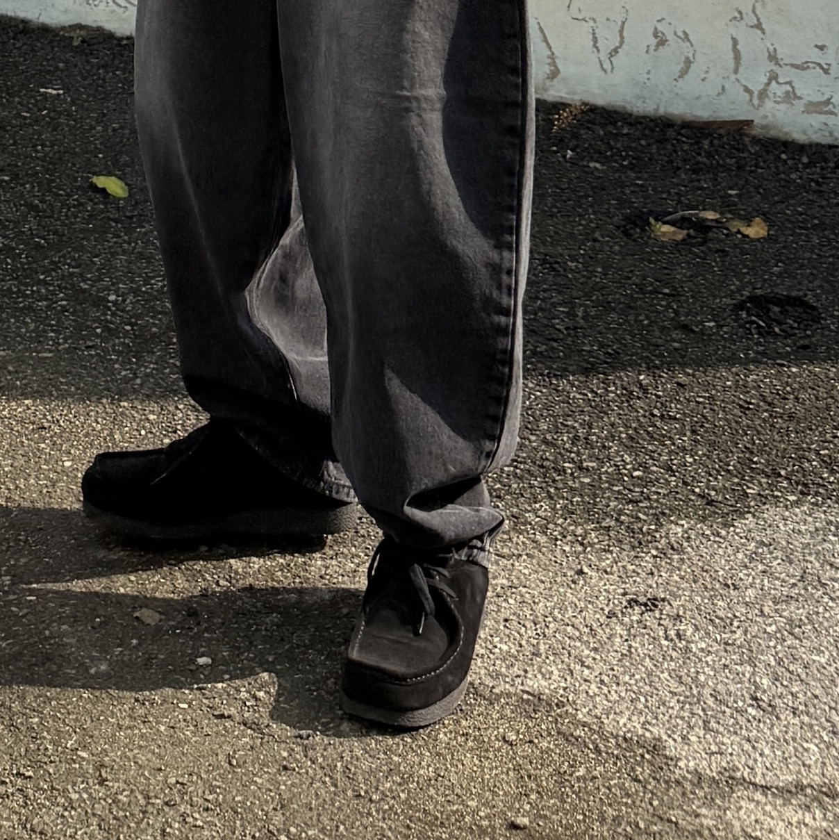 GU Real Leather Moccasin Shoes Black 착용 스타일
