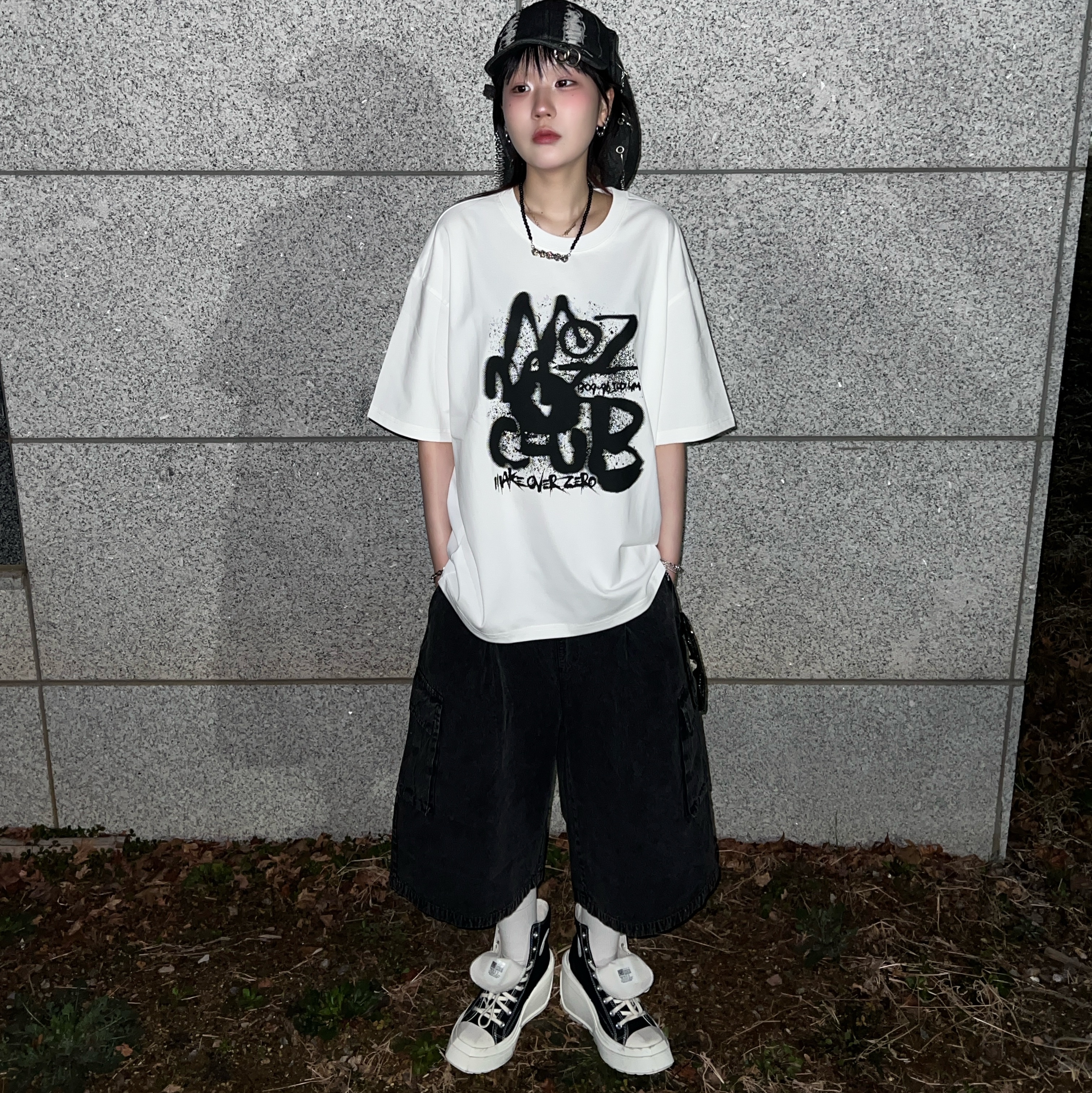 (W) Converse Chuck 70 De Luxe Wedge Black 착용 스타일 - 1