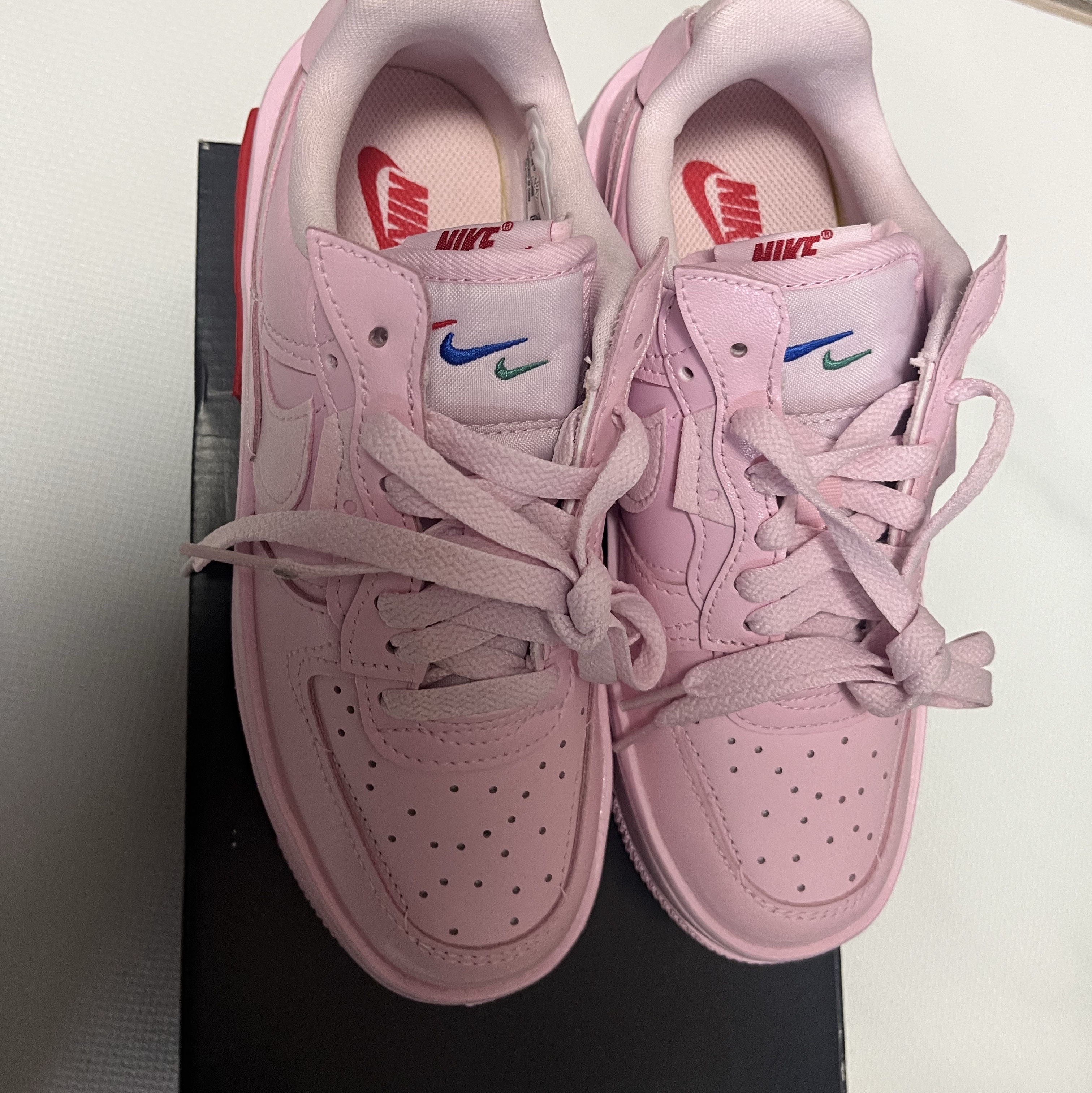 (W) Nike Air Force 1 Fontanka Pink Foam 착용 스타일