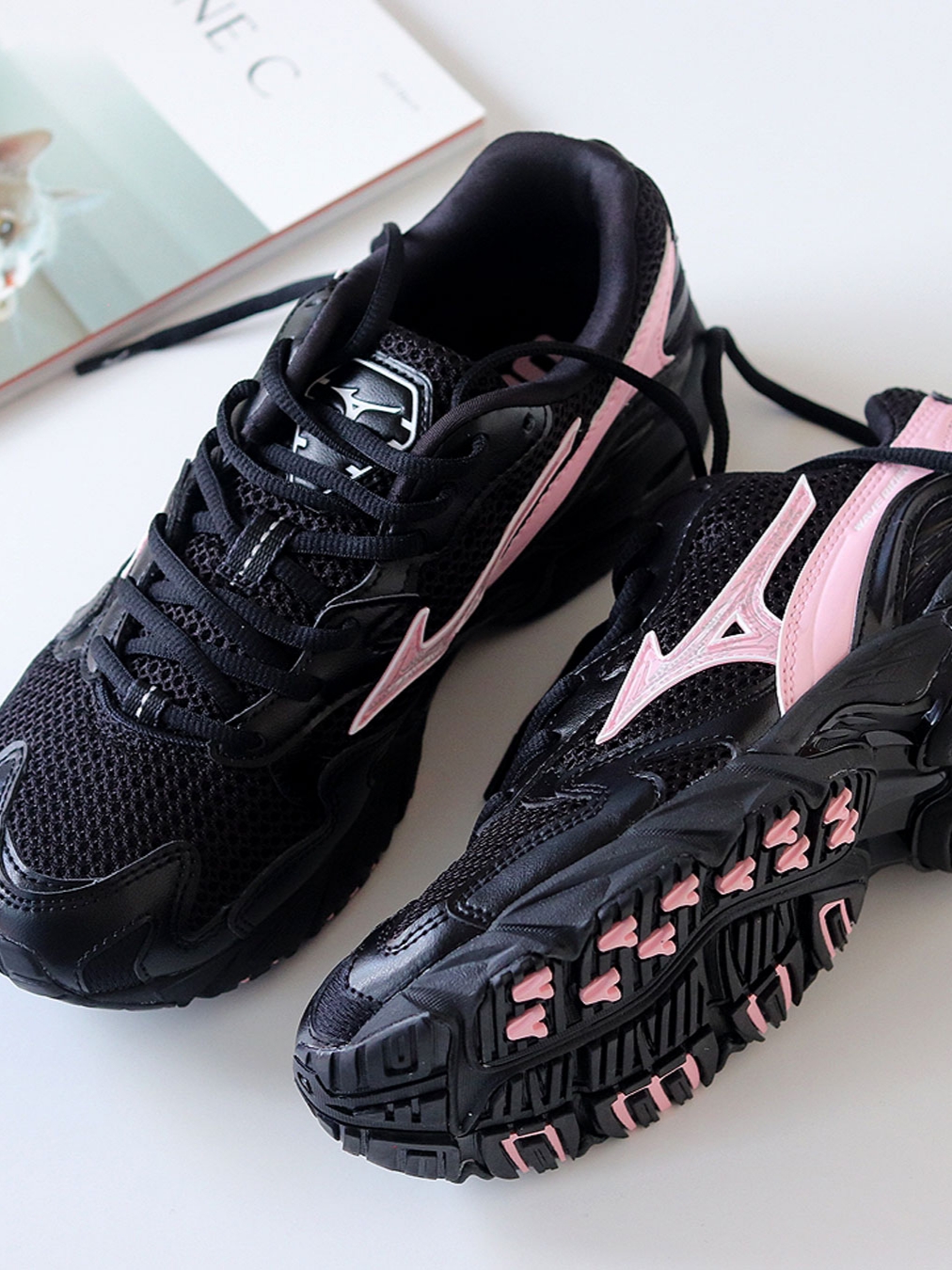 Mizuno Wave Rider Black Pink - Folder Exclusive 착용 스타일 - 2