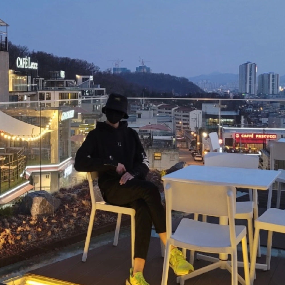 KREAM 프로필 이미지