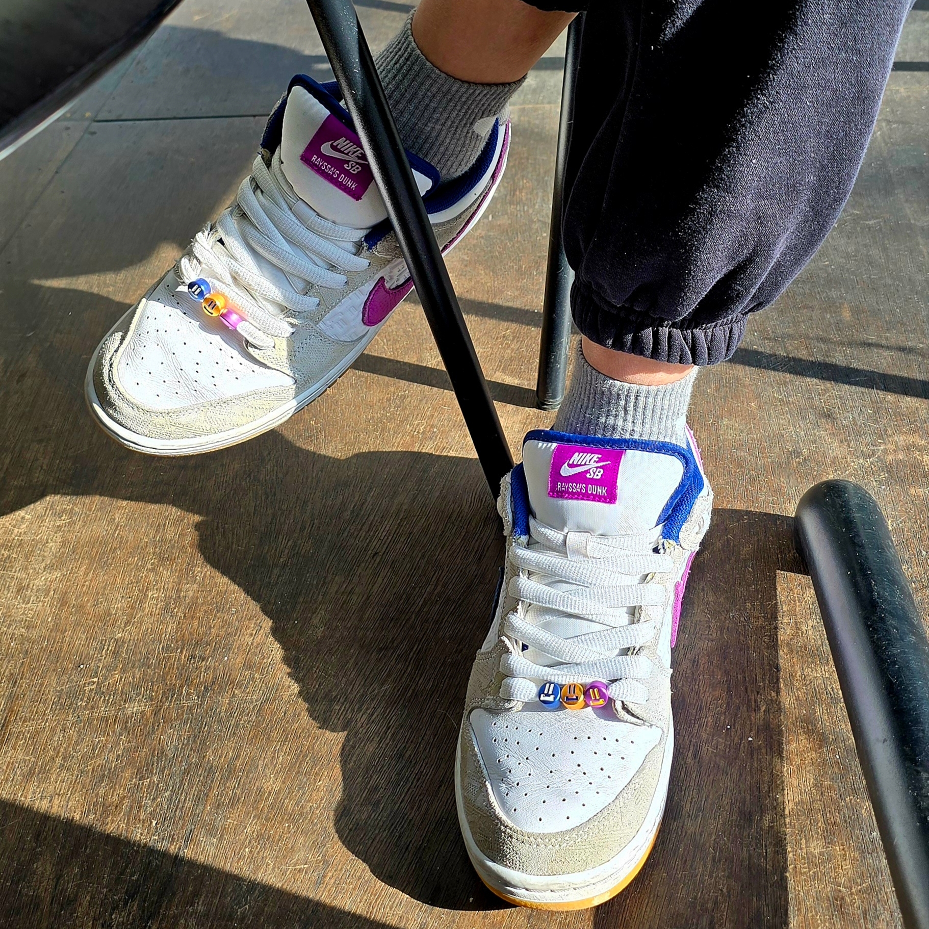 Nike x Rayssa Leal SB Dunk Low PRM Pure Platinum Vivid Purple 착용 스타일 - 1