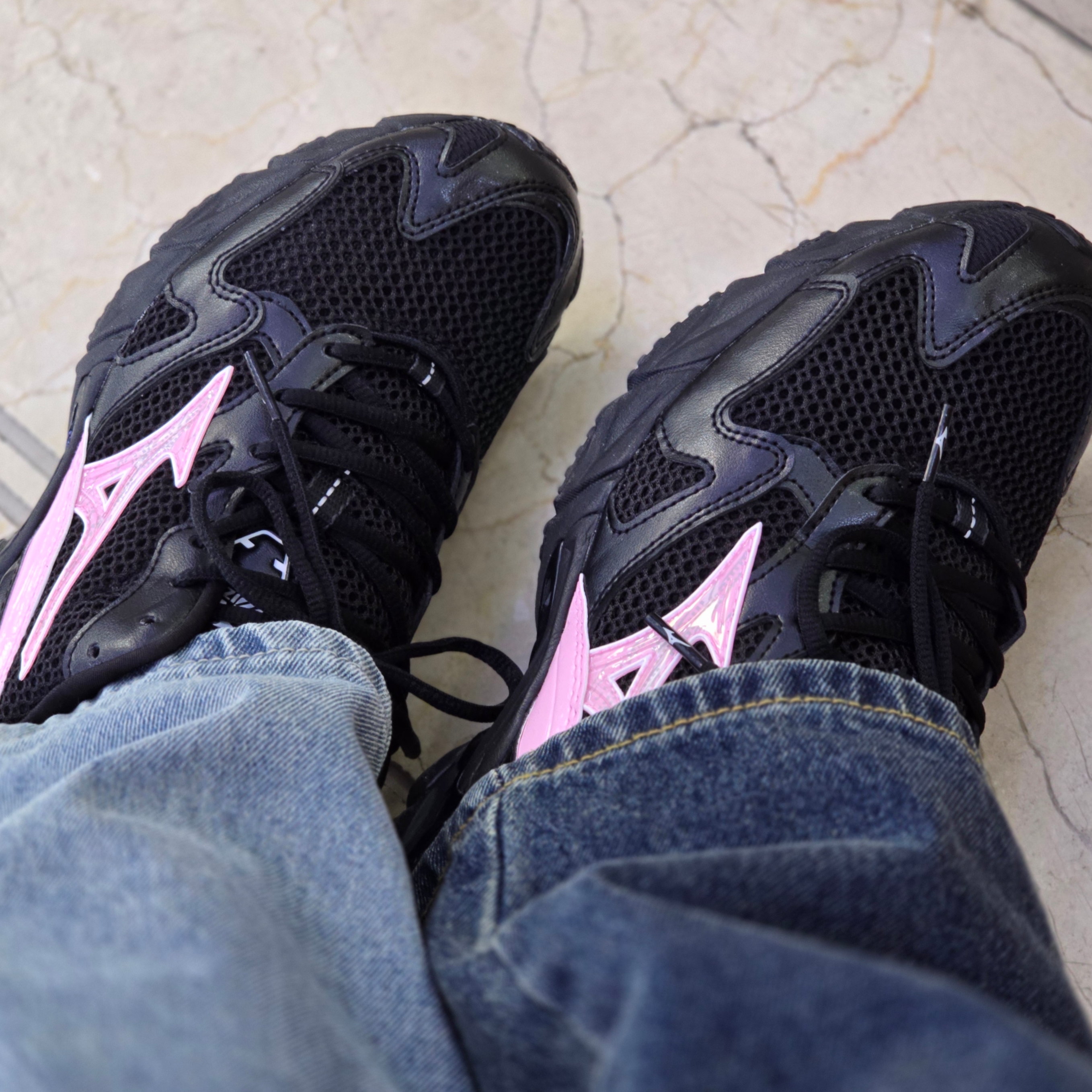Mizuno Wave Rider Black Pink - Folder Exclusive 착용 스타일 - 4