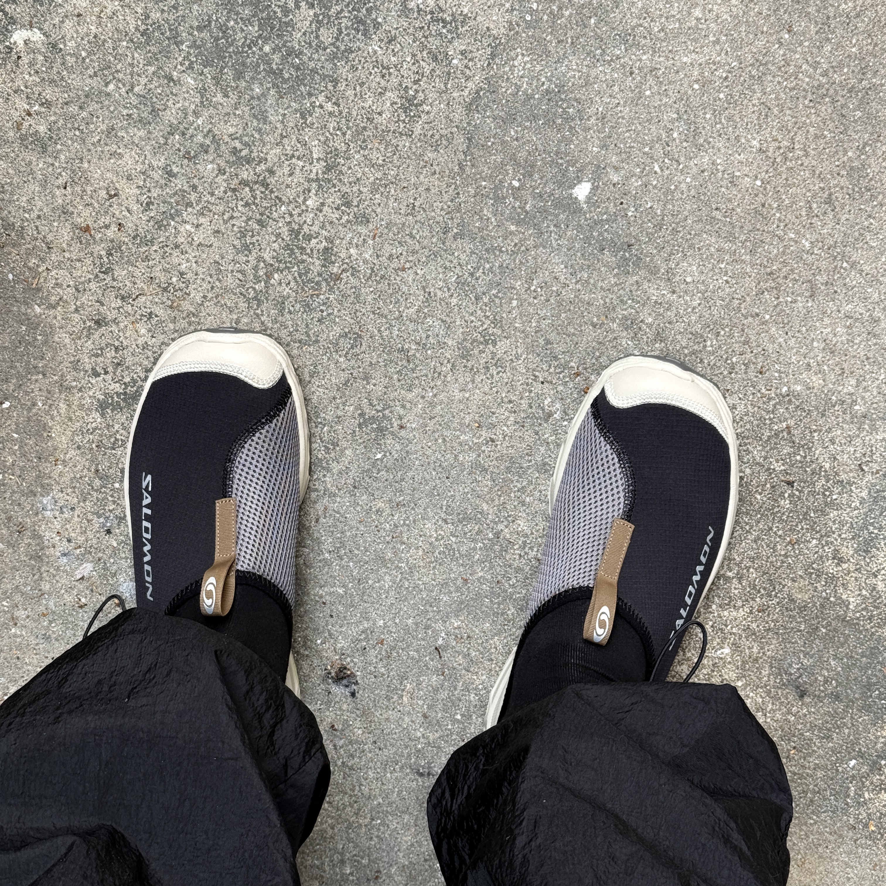 Salomon RX Slide 3.0 Black Plum Kitten 착용 스타일