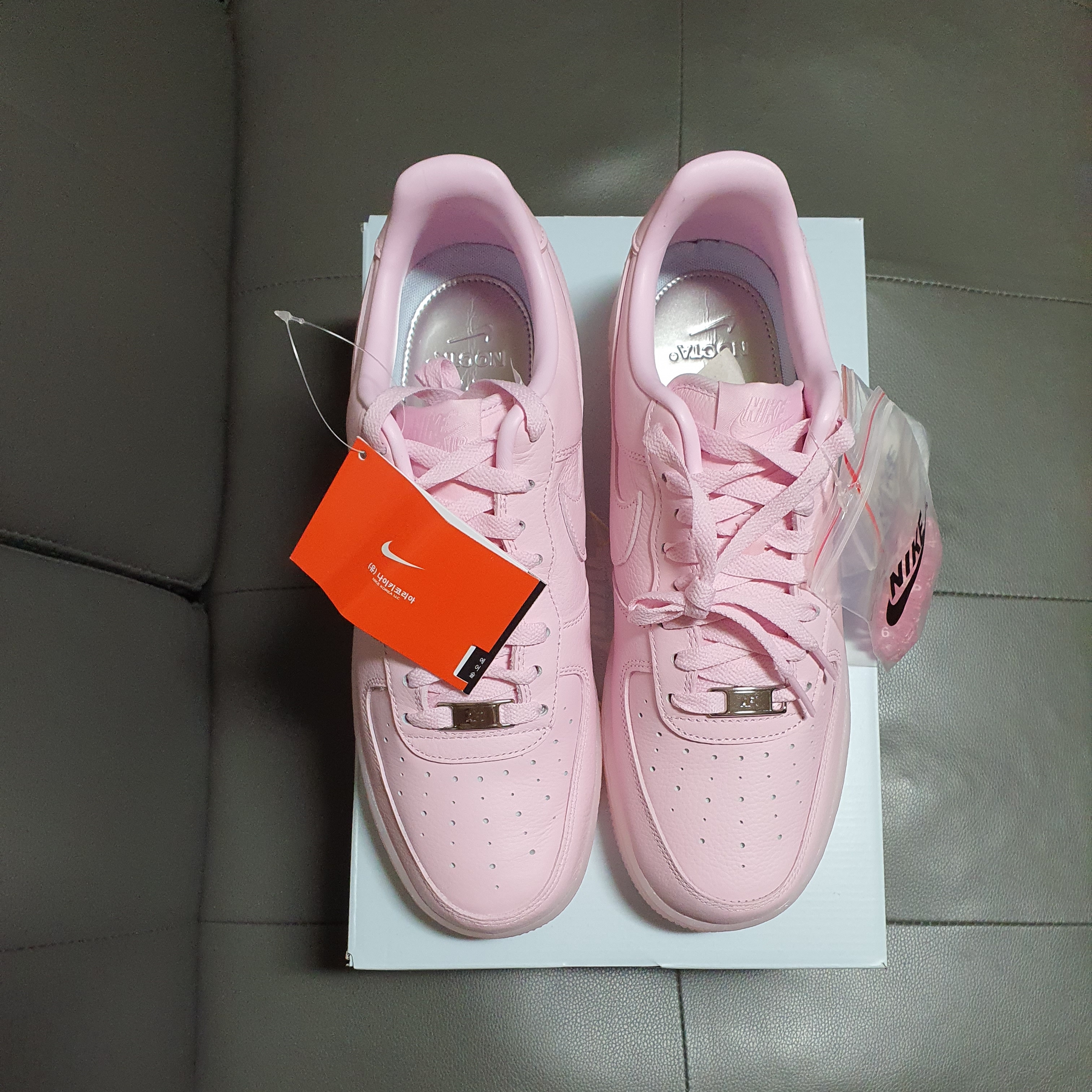 Nike x Drake Nocta Air Force 1 Low SP Certified Lover Boy Pink Foam 착용 스타일