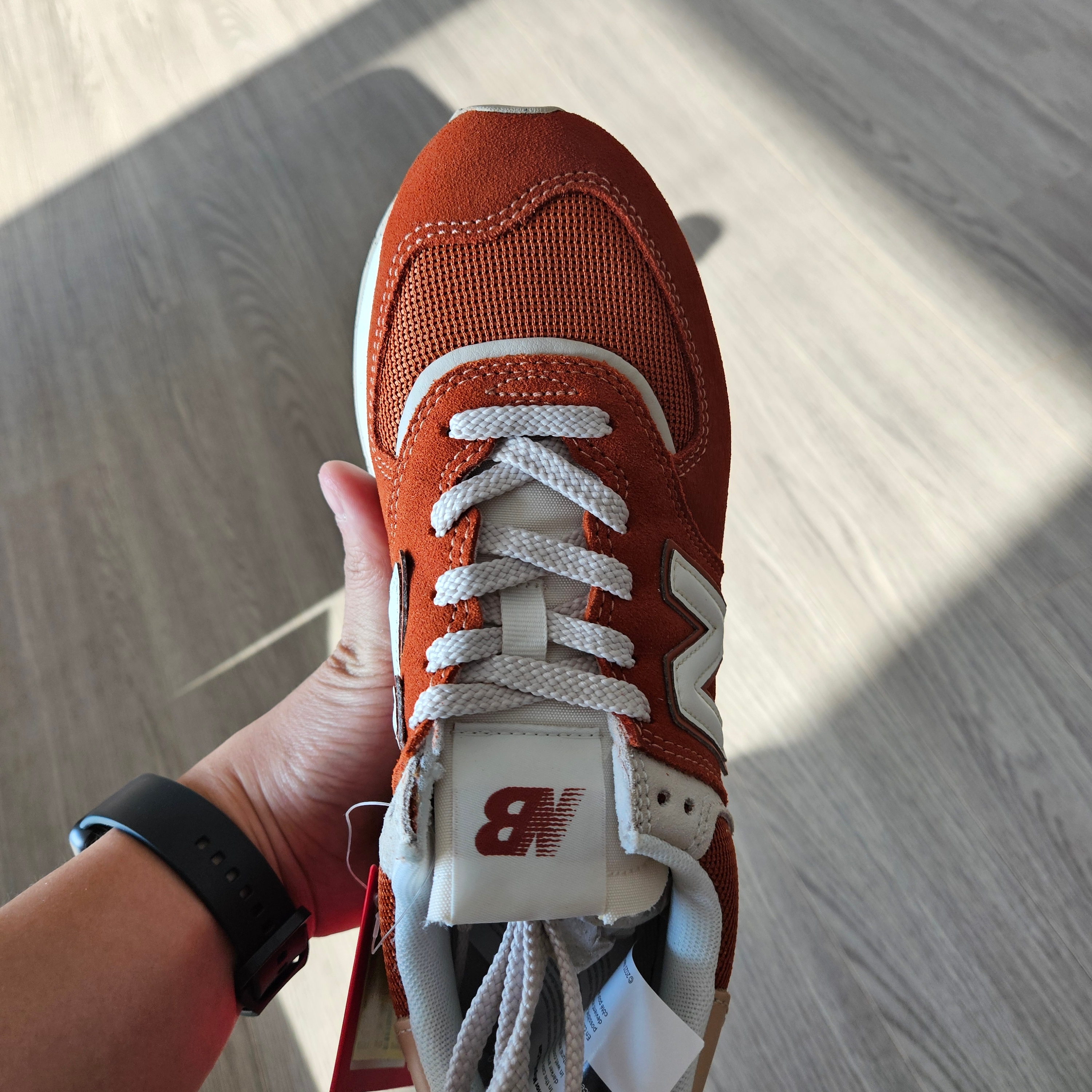 New Balance 574 Legacy Brown White 착용 스타일