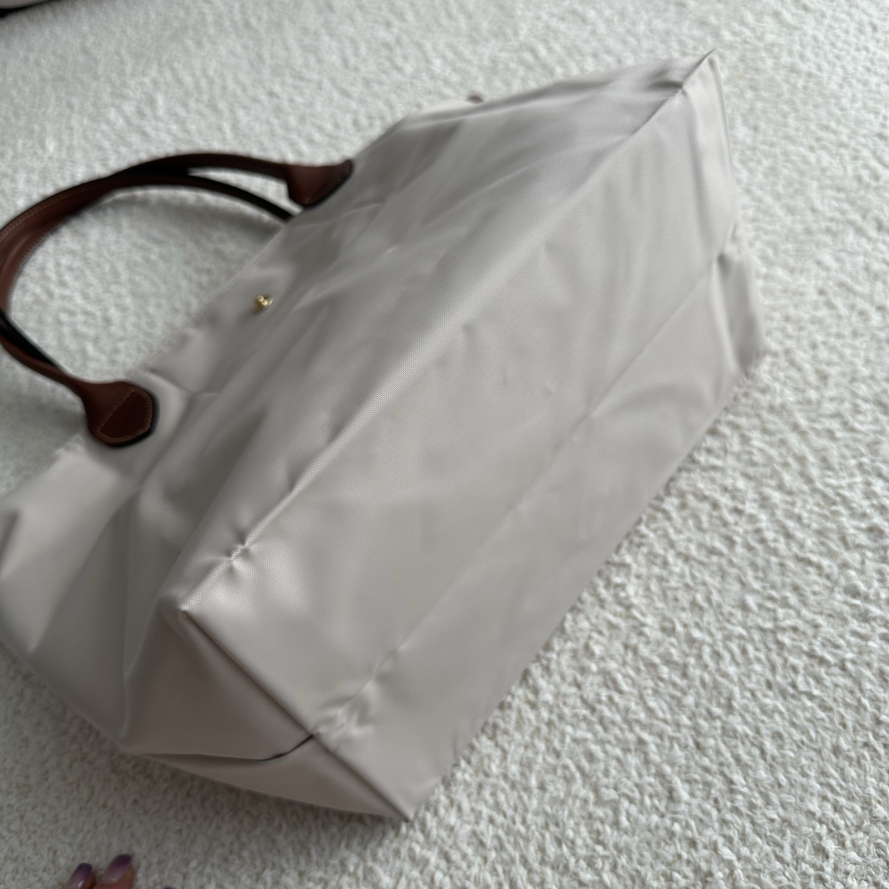 Longchamp Le Pliage Original Tote Bag M Paper 착용 스타일 - 4