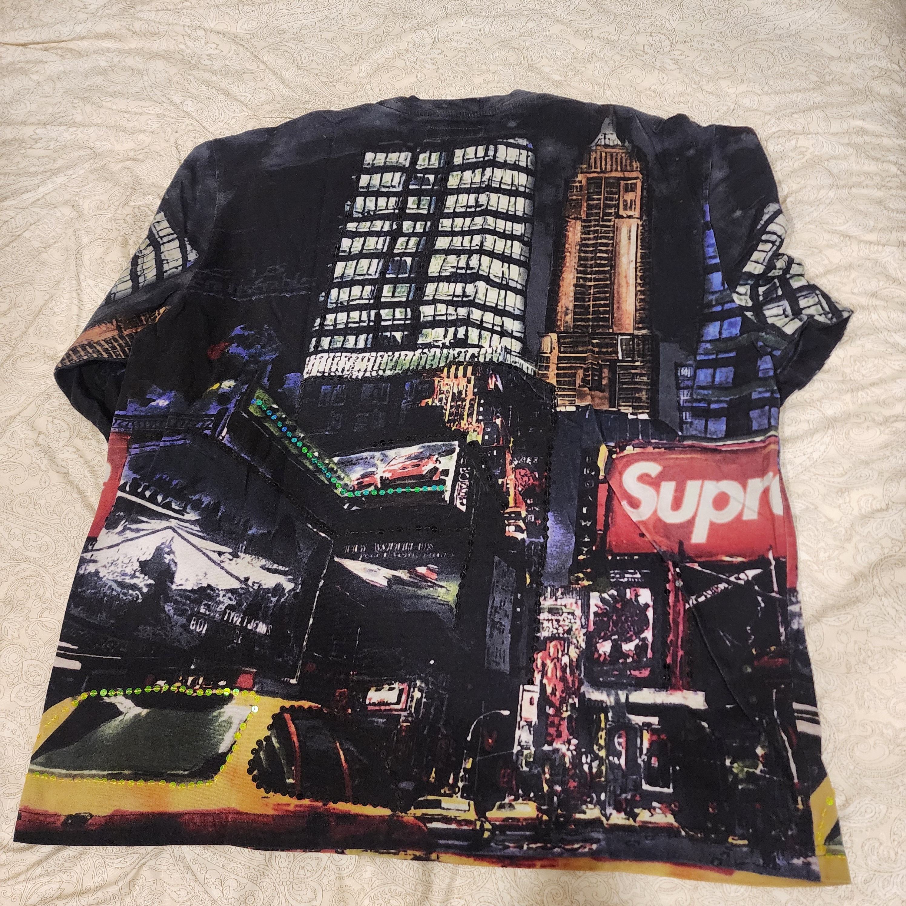 Supreme Skyline Sequin L/S Top Night - 25SS 착용 스타일 - 2