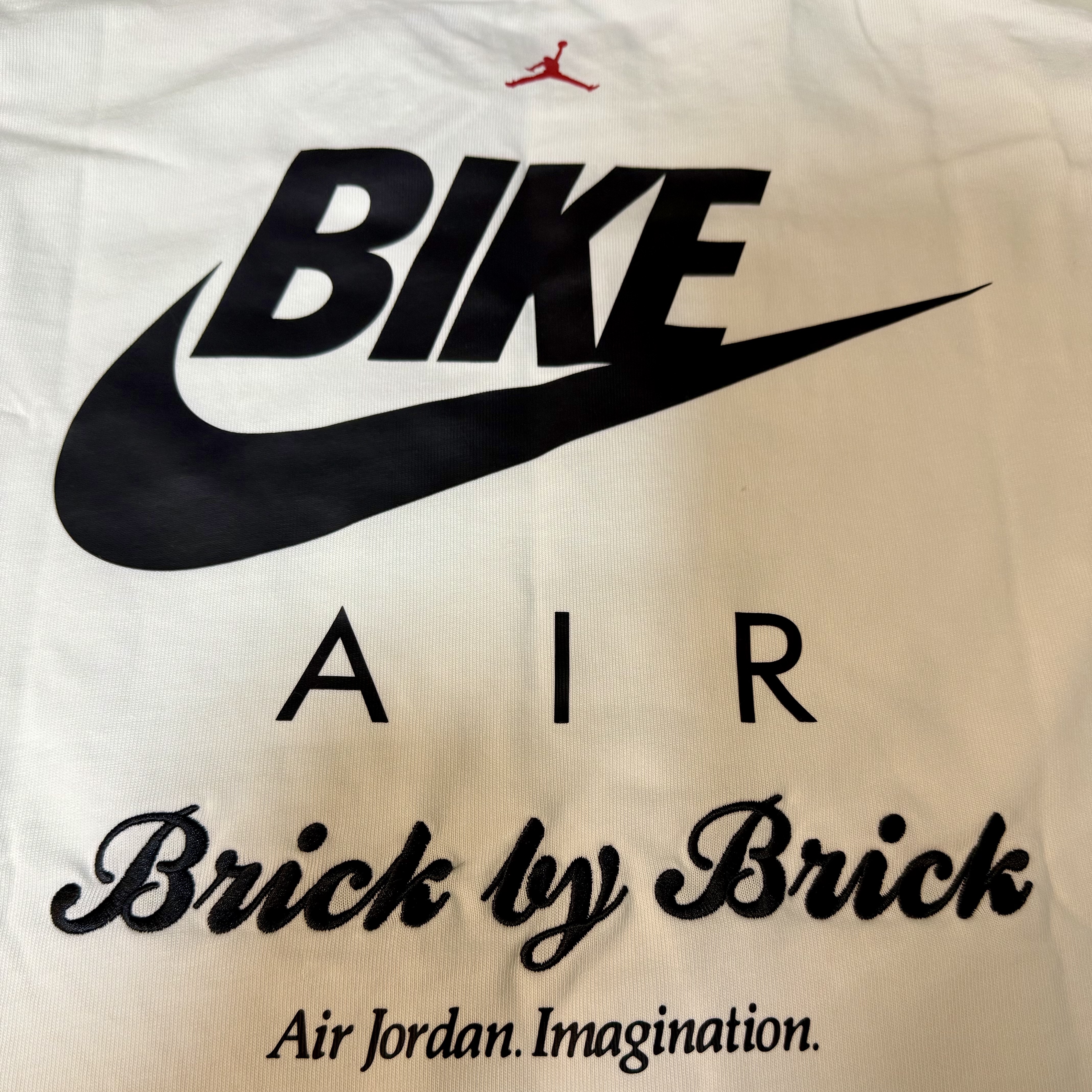Jordan x Nigel Sylvester T-Shirt White (HQ1736-100) 착용 스타일