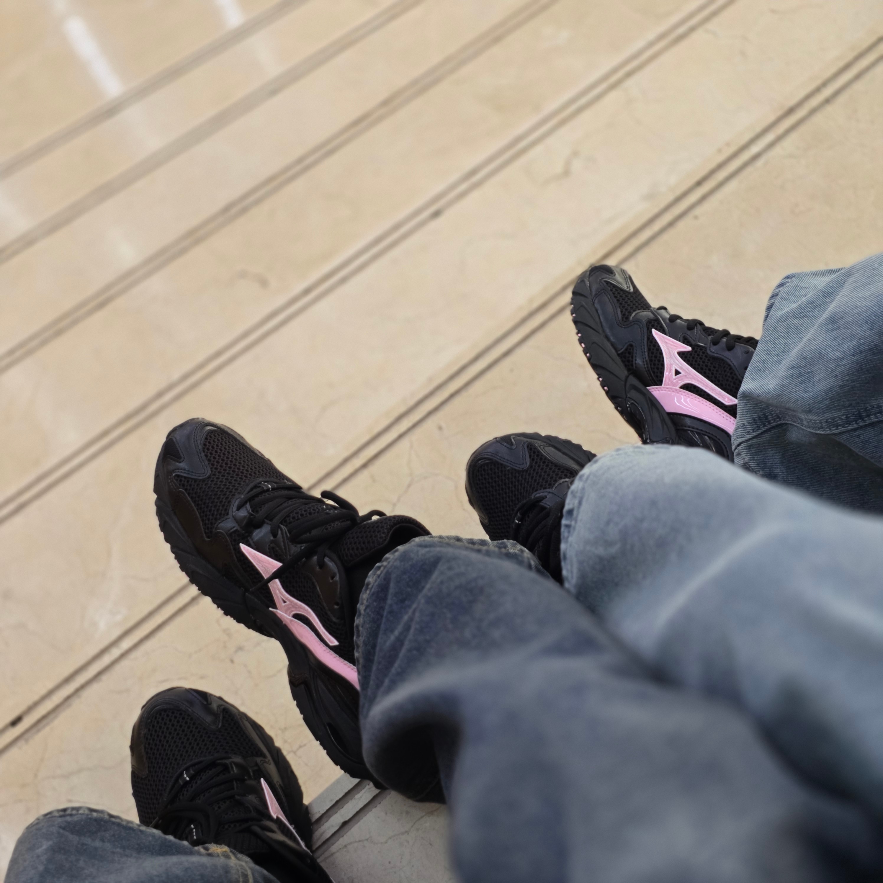 Mizuno Wave Rider Black Pink - Folder Exclusive 착용 스타일 - 5