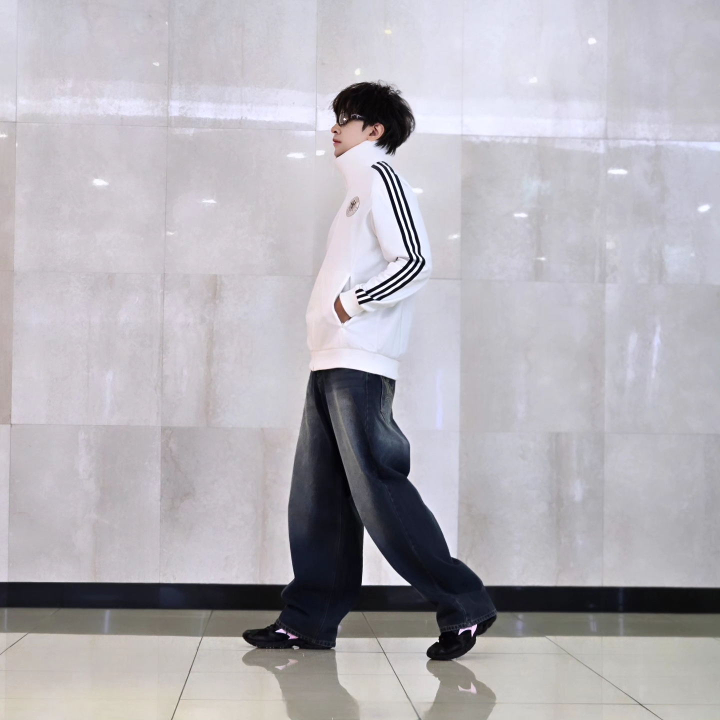 Adidas German Beckenbauer Track Top Off White - KR Sizing, Adidas German Beckenbauer Track Top Off White - US Sizing 착용 스타일 - 8