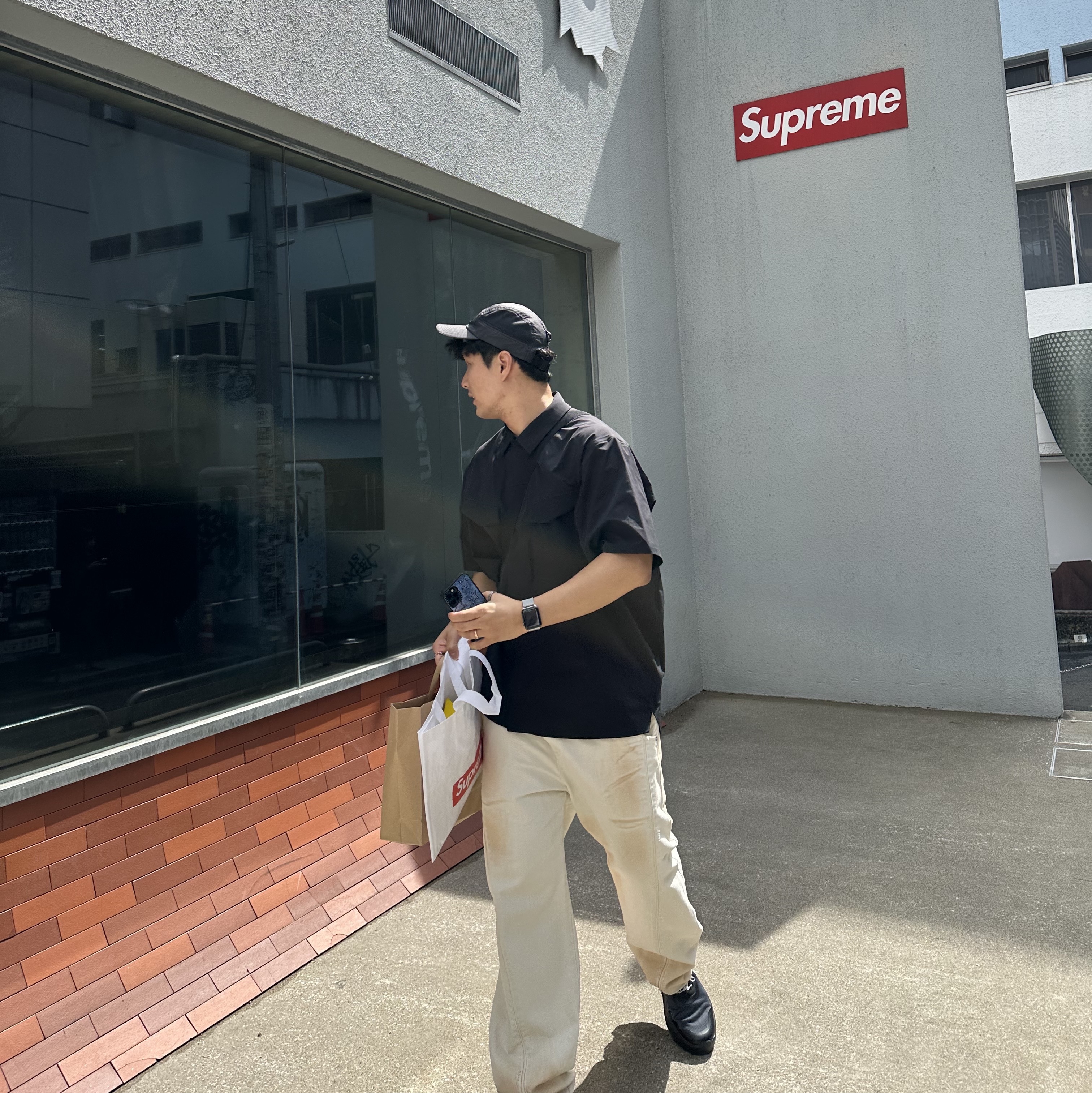 Salomon x Comme des Garcons Slip-On Platform Black, Nike Air Max 95 OG Neon Yellow 2020 착용 스타일 - 1