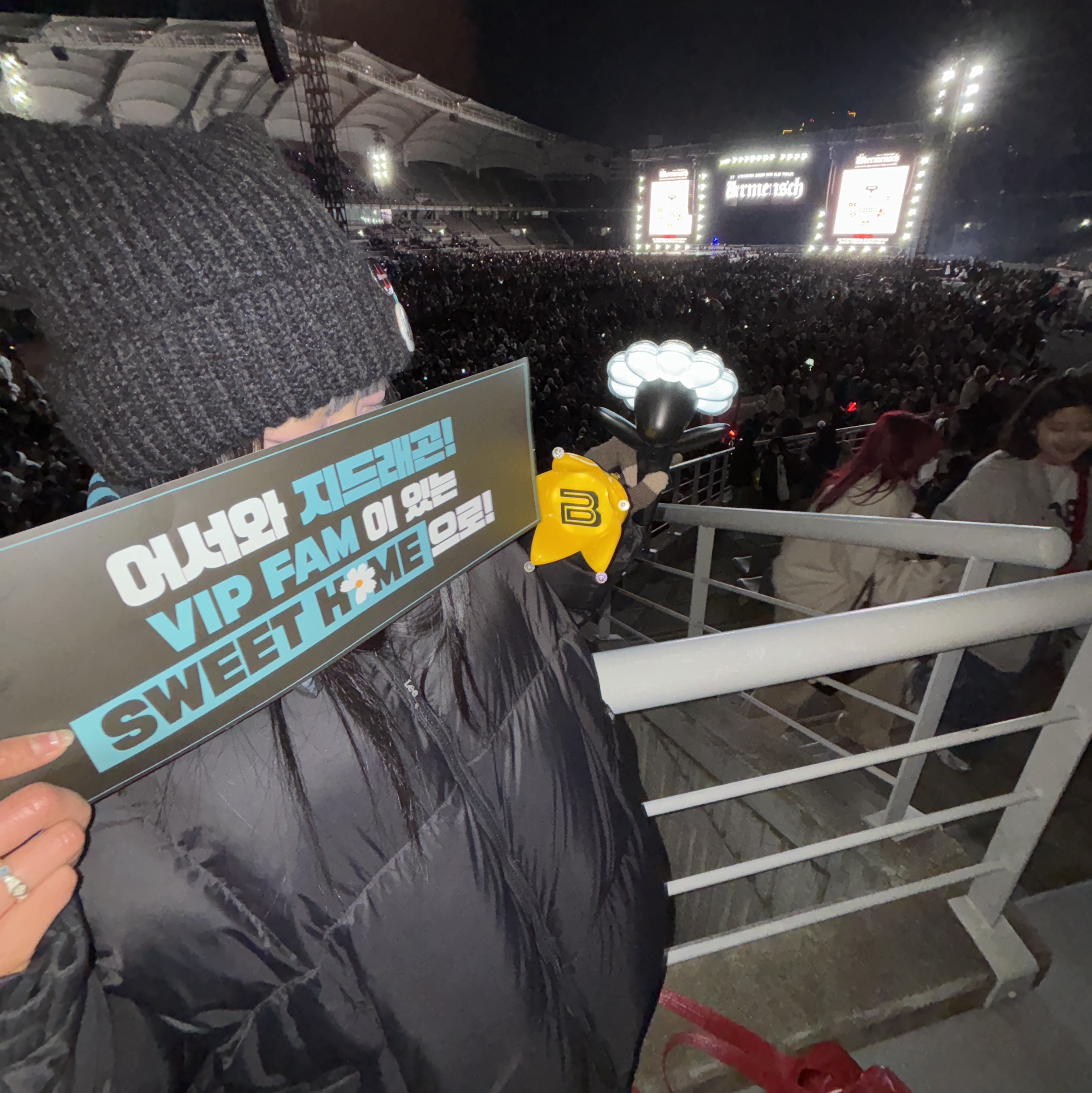 G-DRAGON Knit Cap Black 착용 스타일 - 4