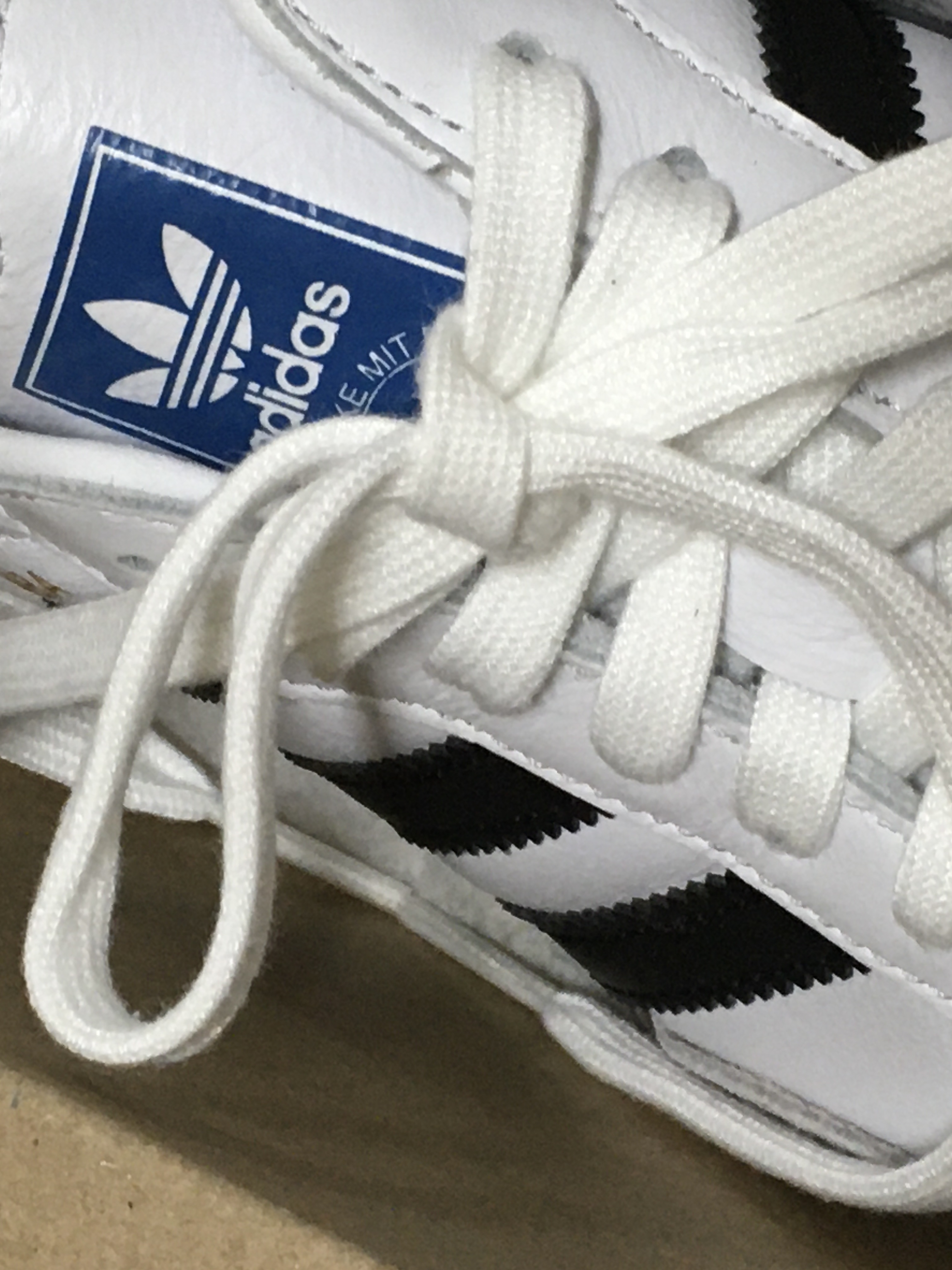 Adidas Samba OG Cloud White 착용 스타일 - 3