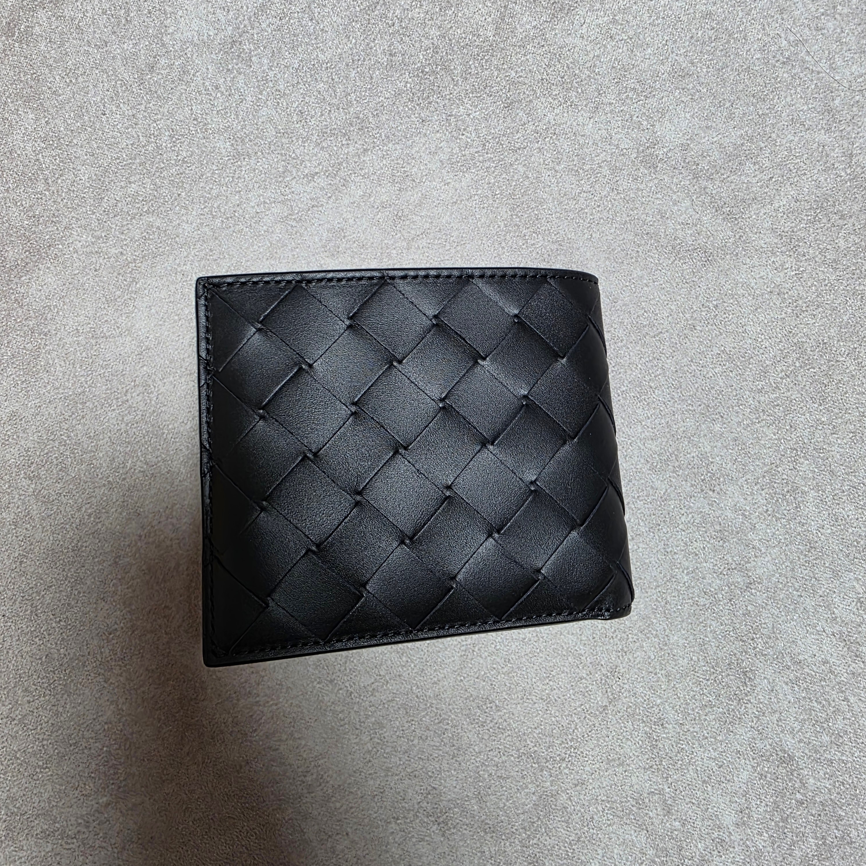 Nike Zoom Vomero 5 White Thunder Blue, Bottega Veneta Intrecciato Bi-Fold Wallet Black Madder Brown 착용 스타일 - 2
