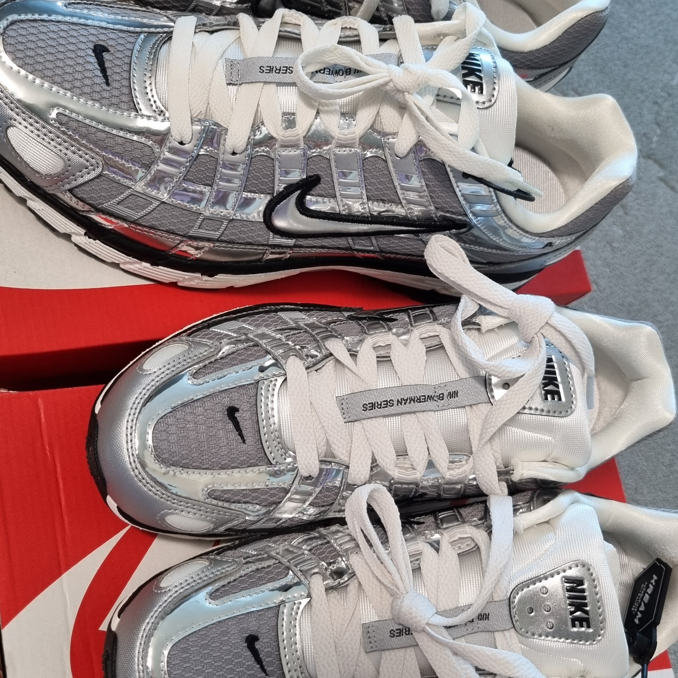 Nike P-6000 Metallic Silver 착용 스타일