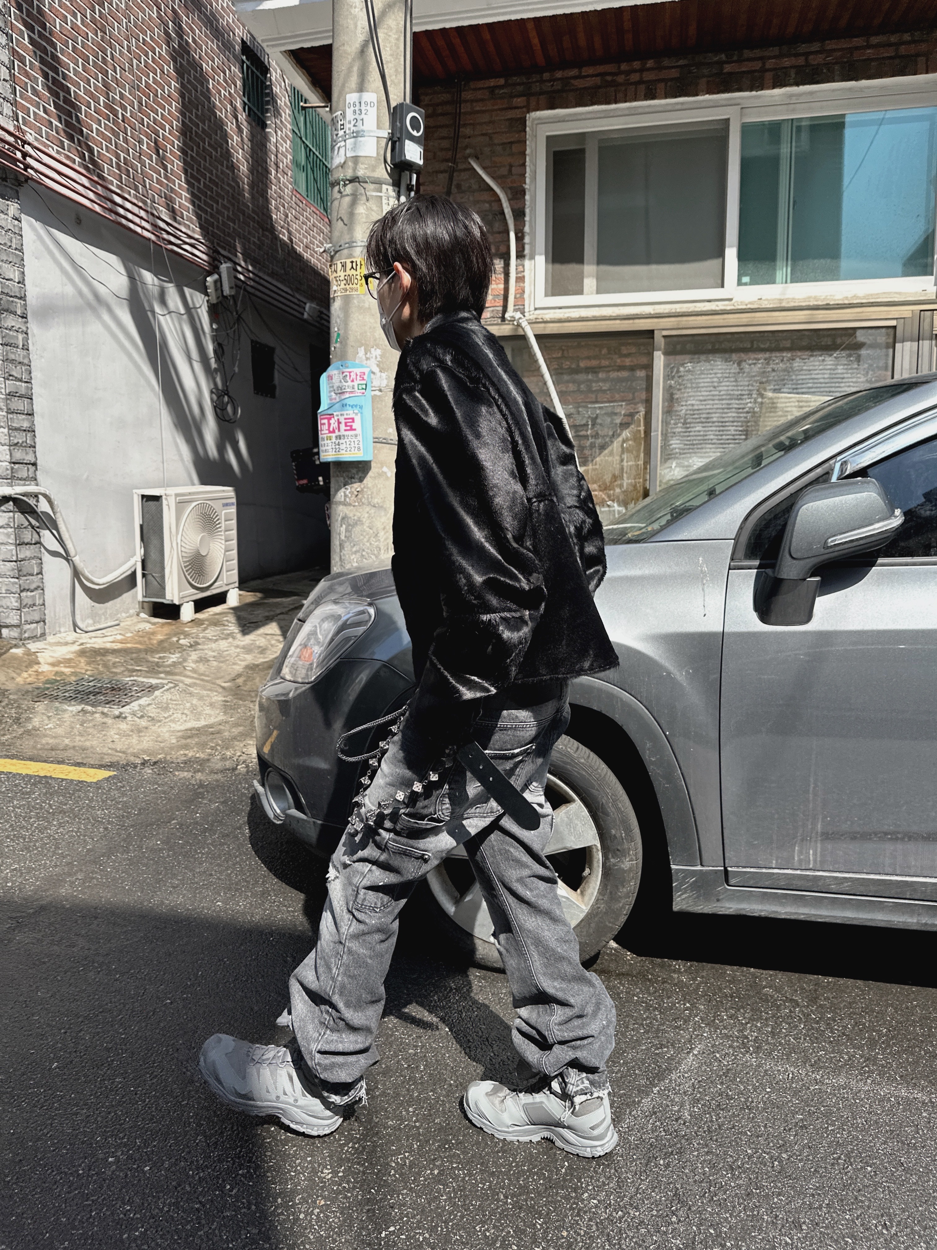 Salomon x Rier XA Jungle Castlerock 착용 스타일 - 2