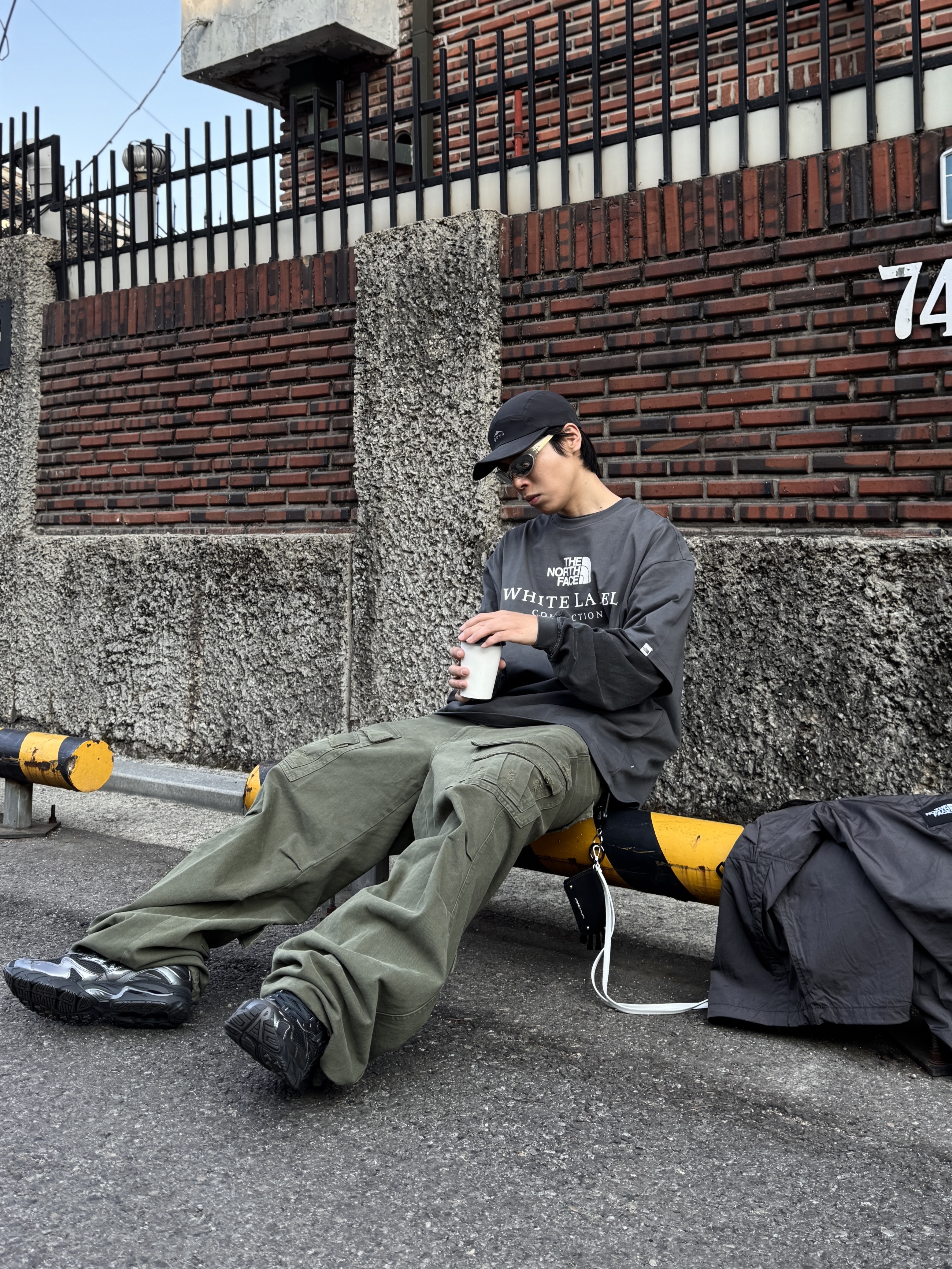 Mizuno Wave Rider 10 Black Sand Black Sand Metallic Gray, Nonnod Double Pocket Cargo Pants Vintage Khaki 착용 스타일 - 4